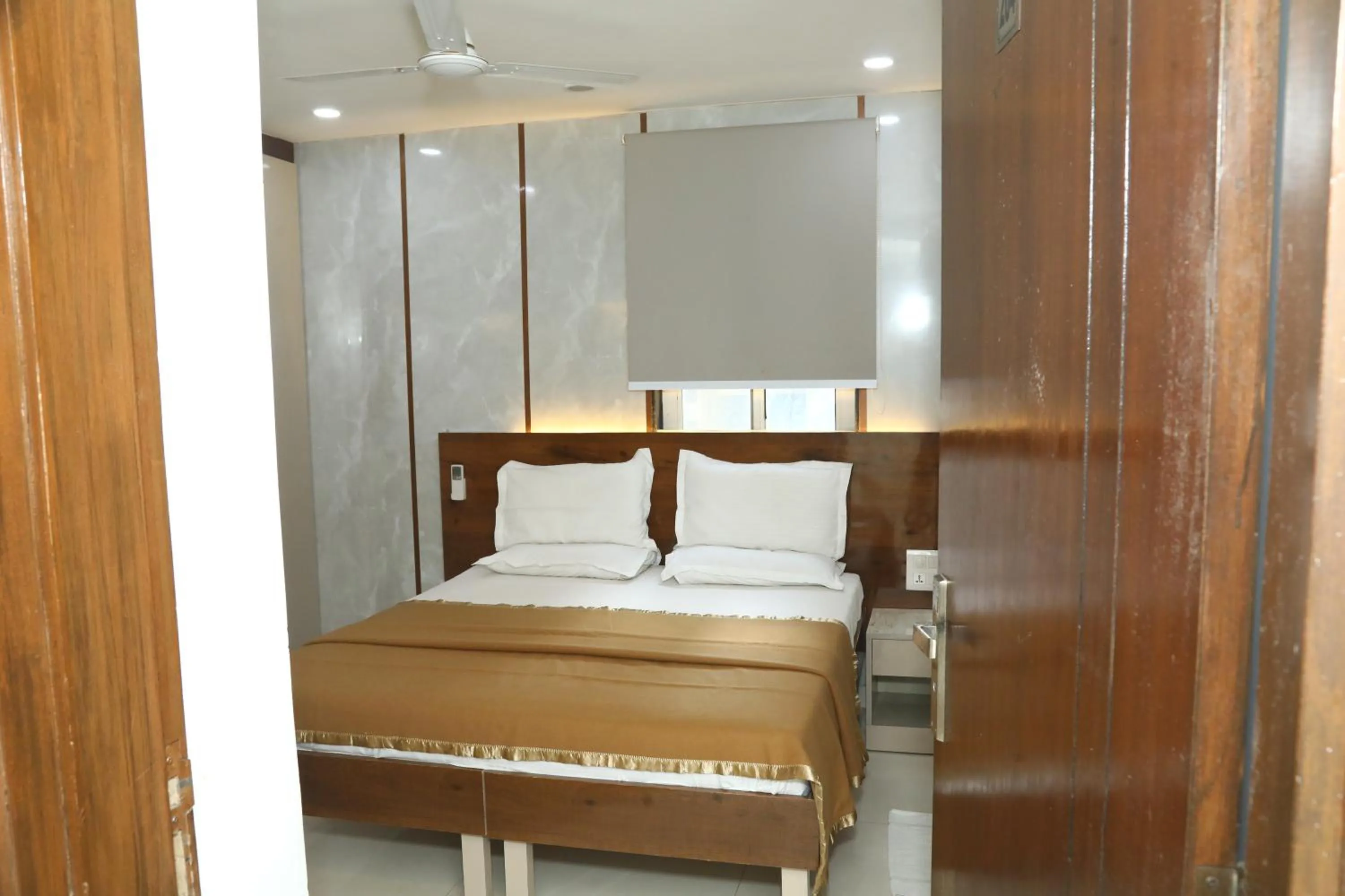 Bedroom, Bed in Flourish Stay Saket near Max Hospital