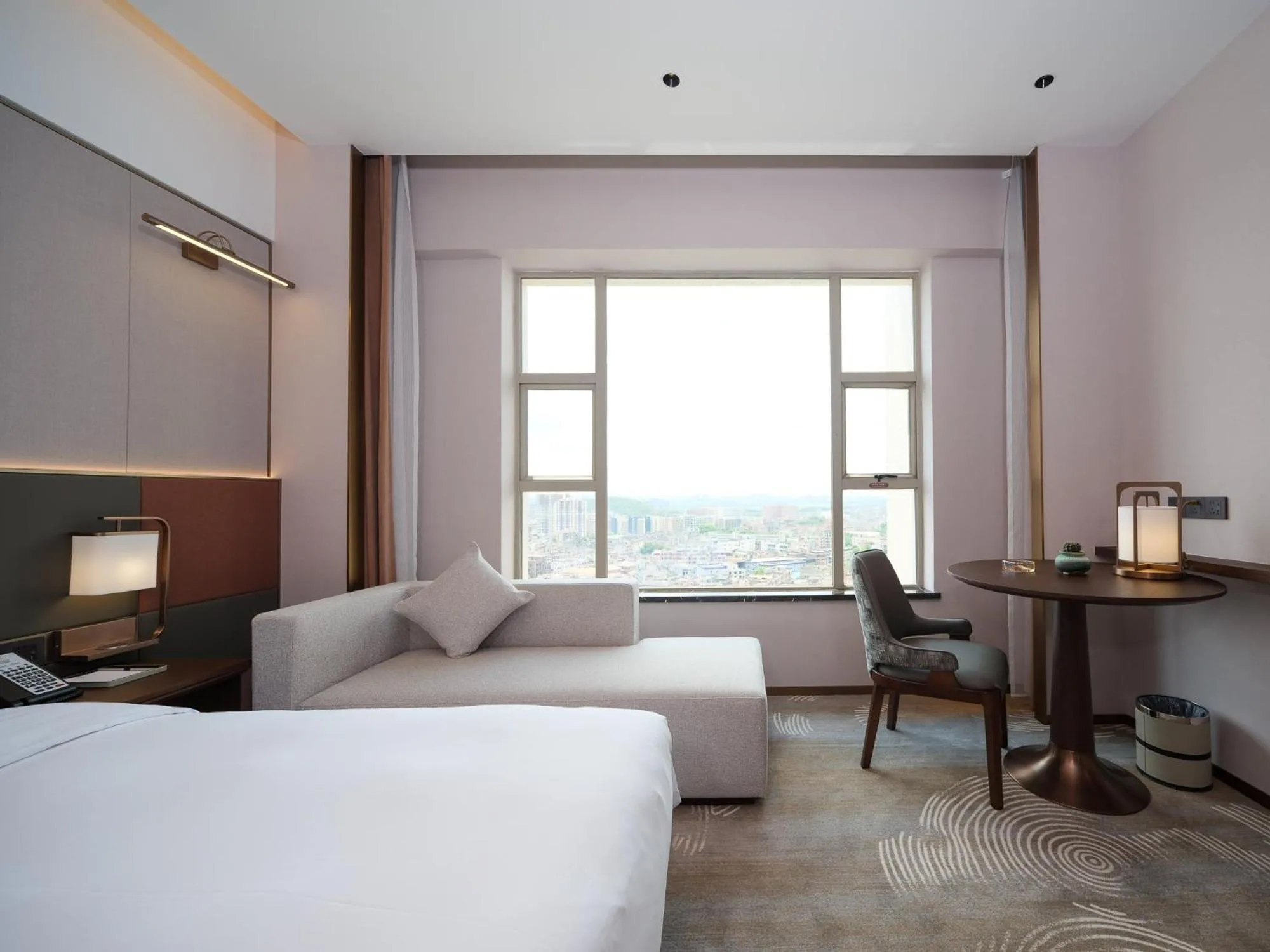 Seating area, Bed in SINOKAI International Hotel