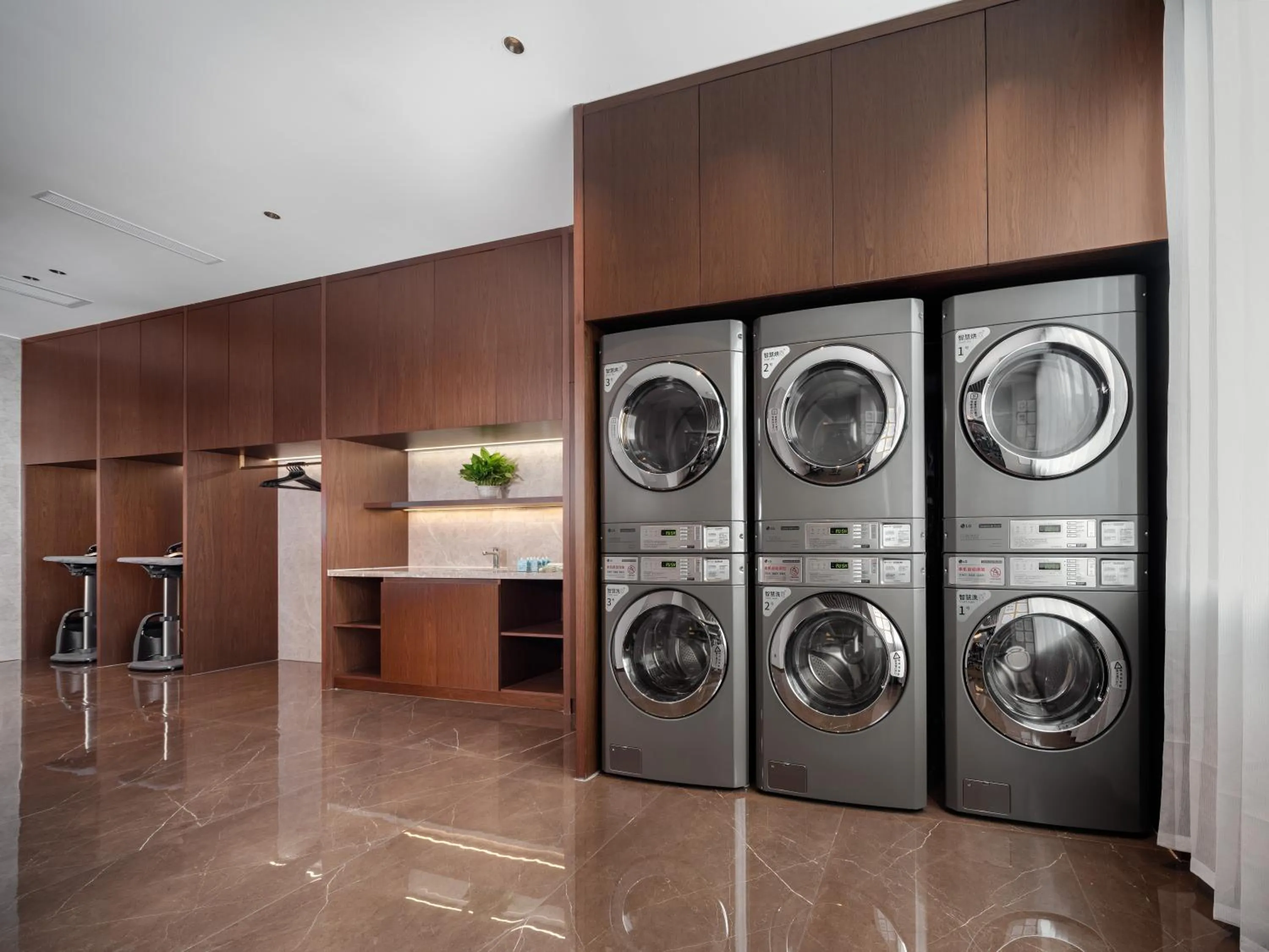 laundry in SINOKAI International Hotel