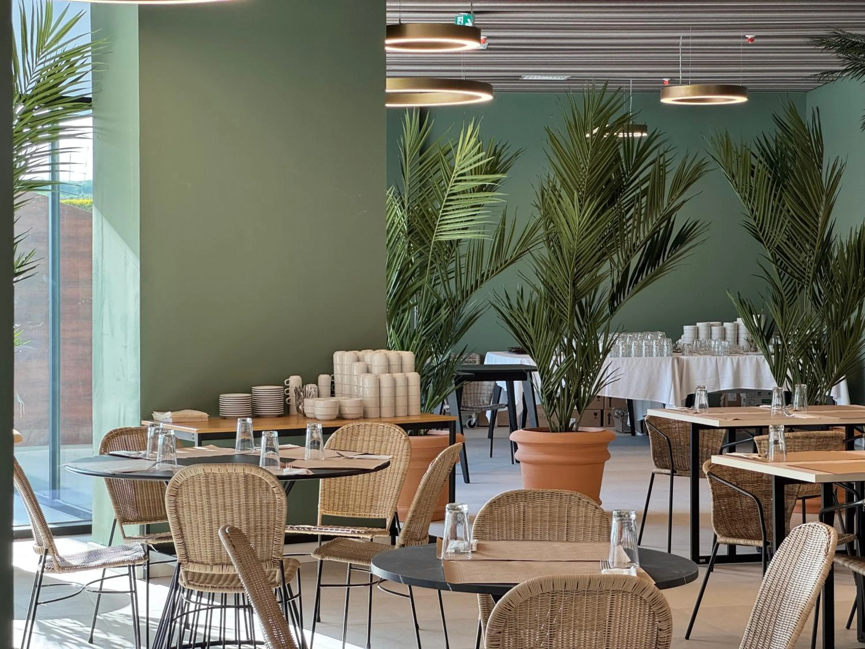 Restaurant/places to eat in Hotel BCL Podium La Nucia