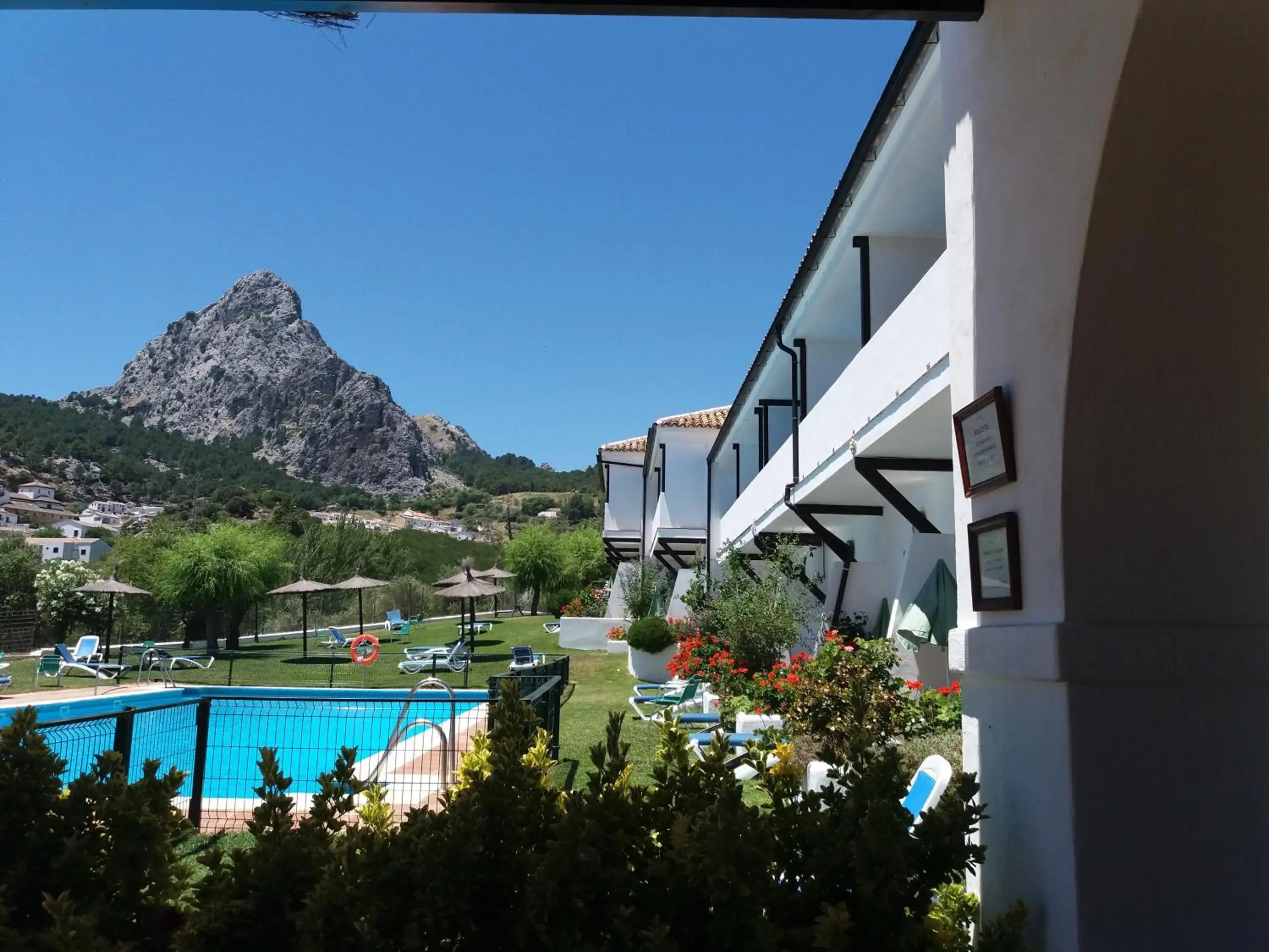 Swimming pool in Villa Turística de Grazalema Swimming pool in Villa Turística de Grazalema