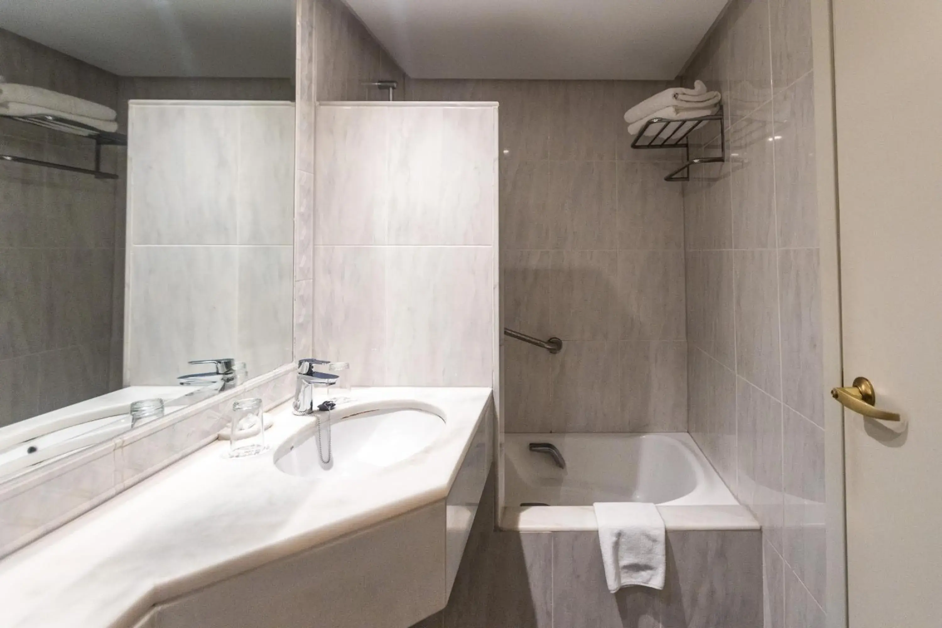 Superior Double Room Single use in Hotel Mariant Superior Double Room Single use in Hotel Mariant