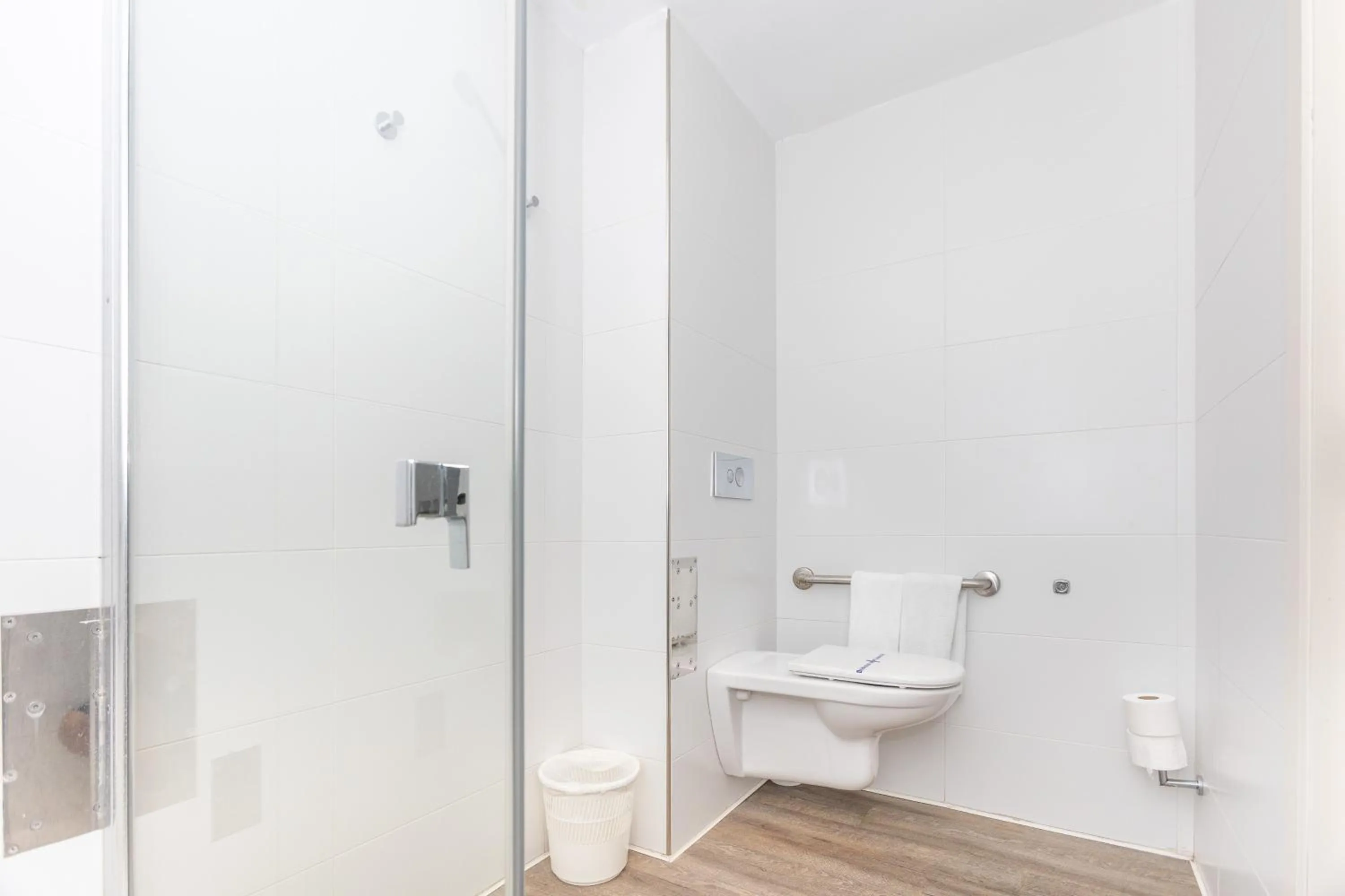 Toilet in Hotel Mariant