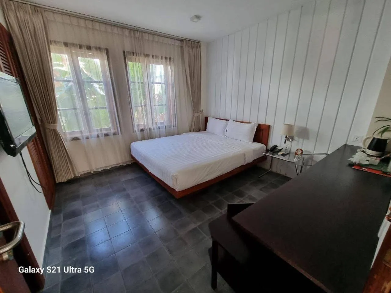 Bed in Day Sunrise Boutique Hotel
