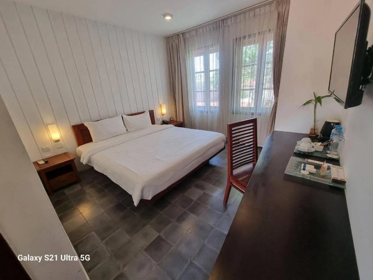 Bed in Day Sunrise Boutique Hotel