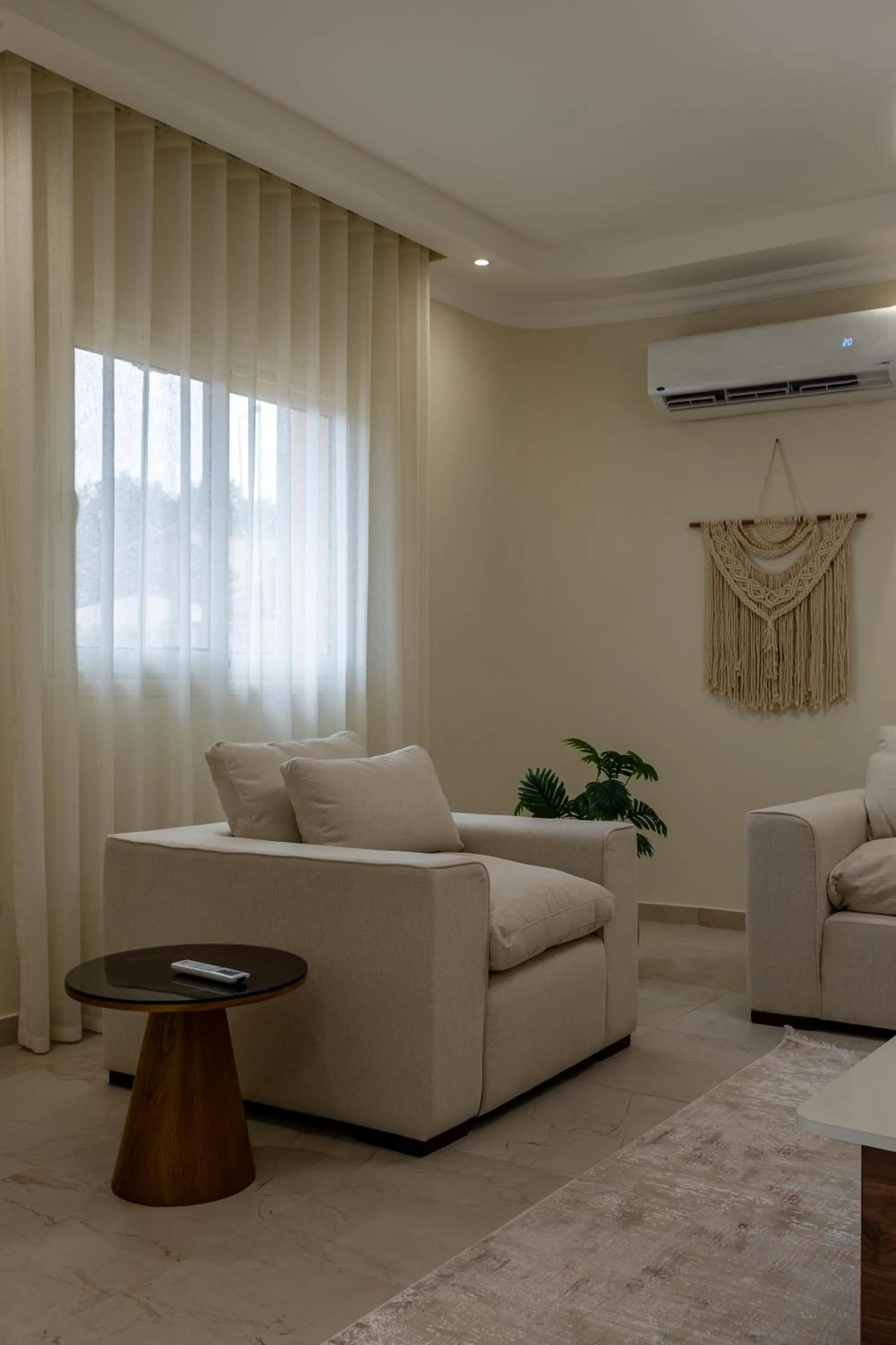Welhome Stays Aparthotel