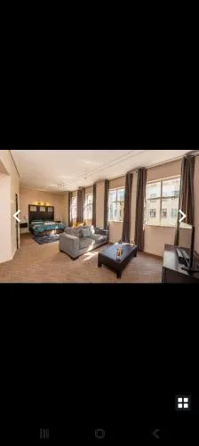 Lawrence Motubatse Native Suites 411