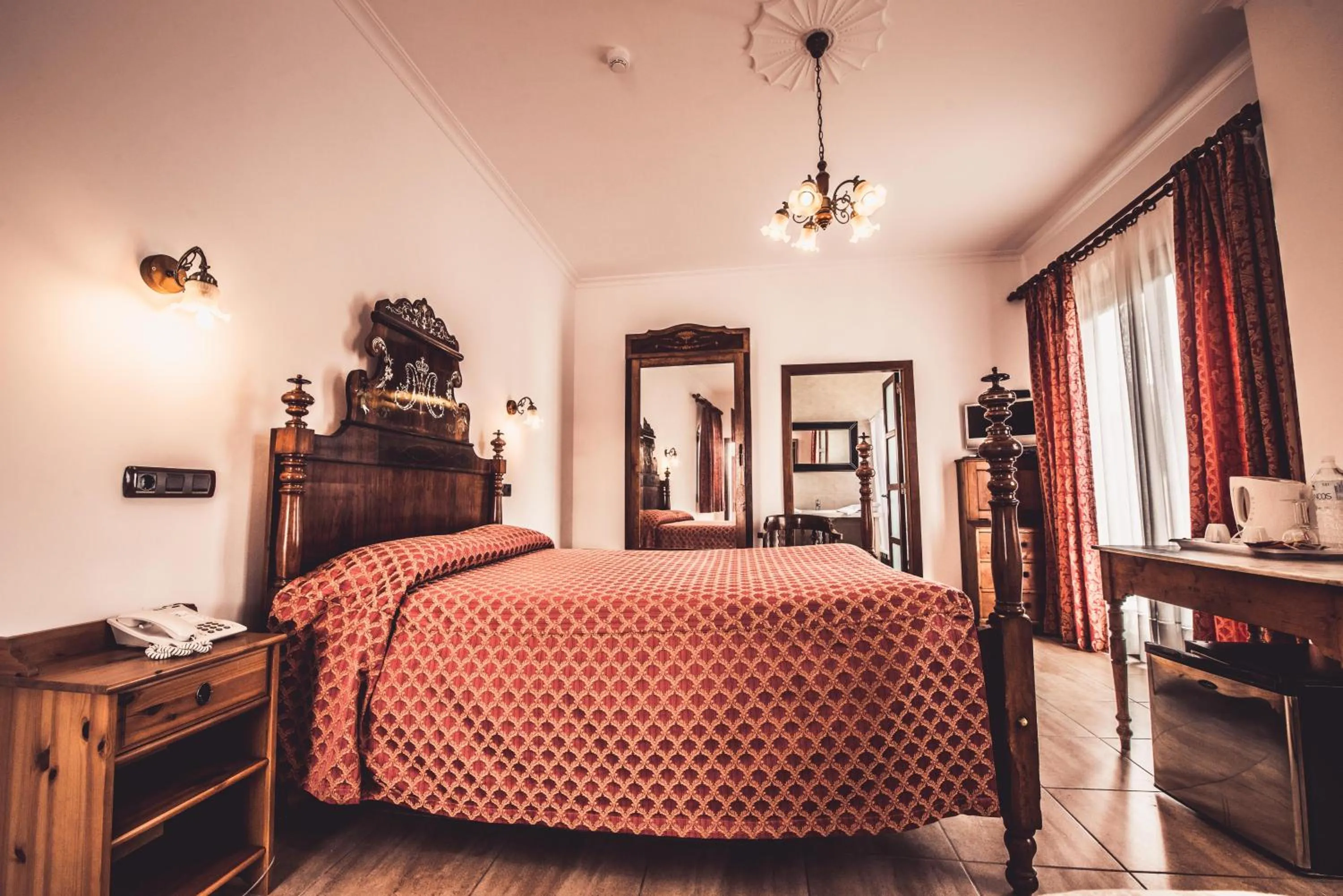 Bed in Hotel Segles - Turismo de Interior