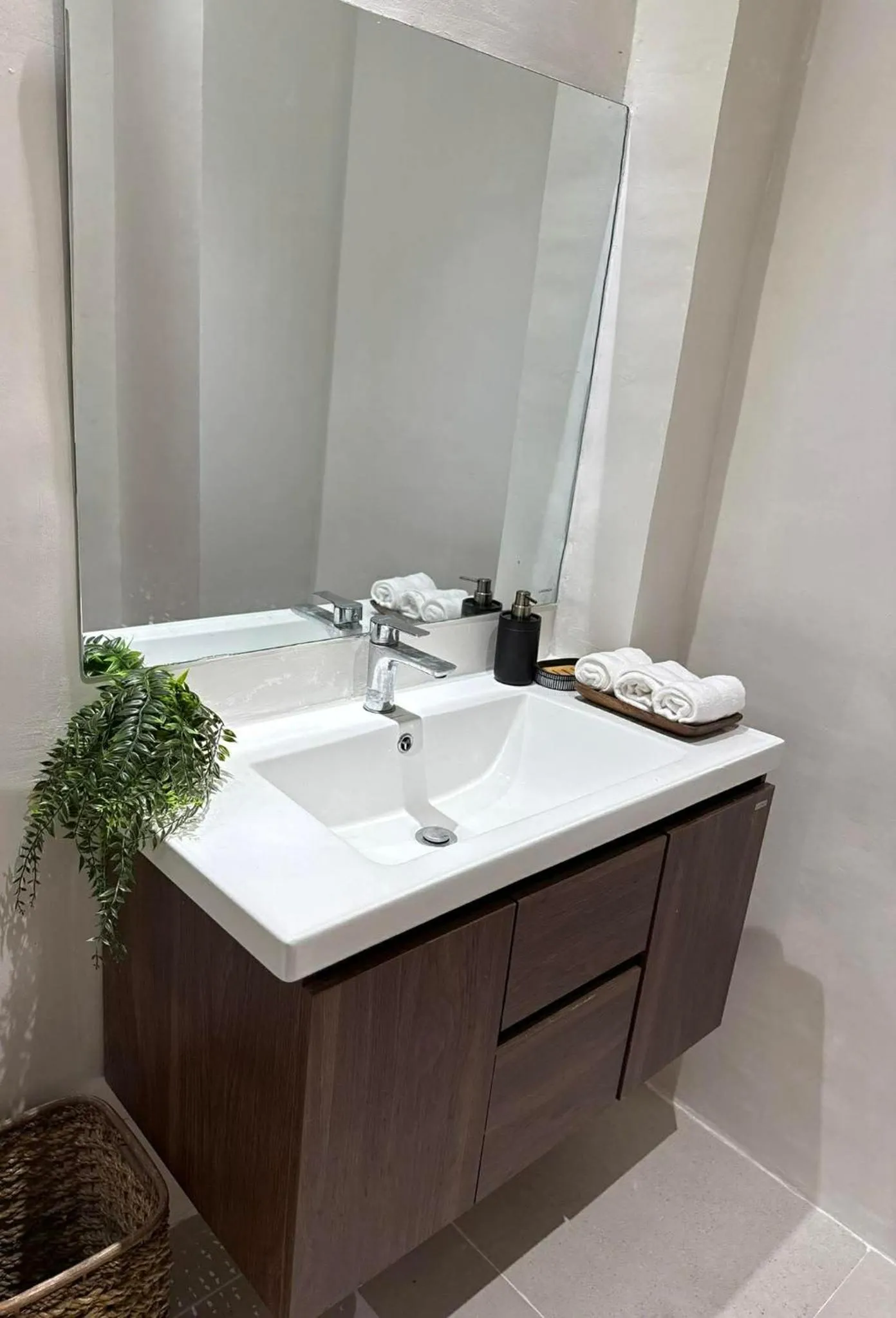 Bathroom in Palms La Union Beachfront Suites