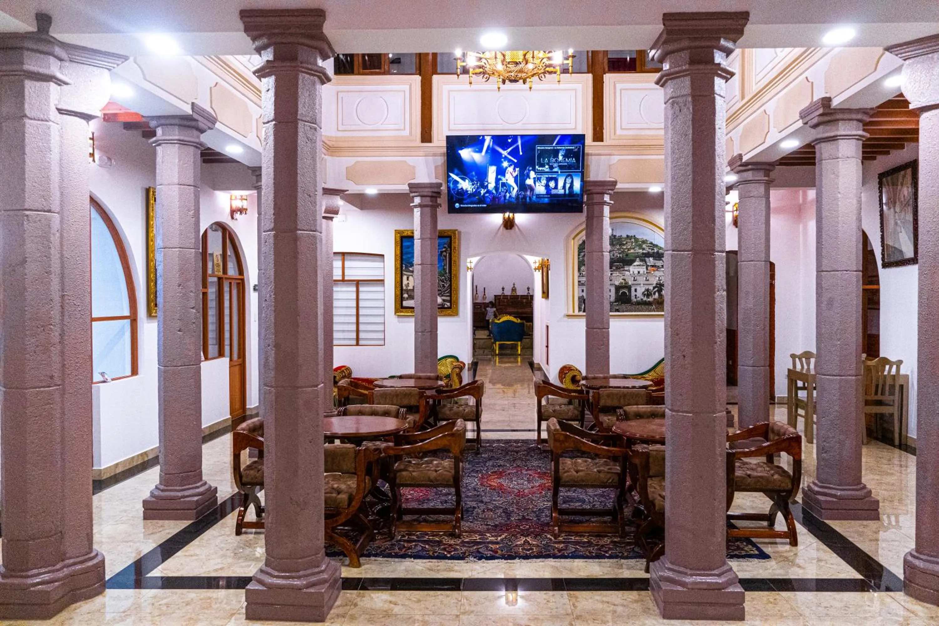 Hotel Catedral Internacional