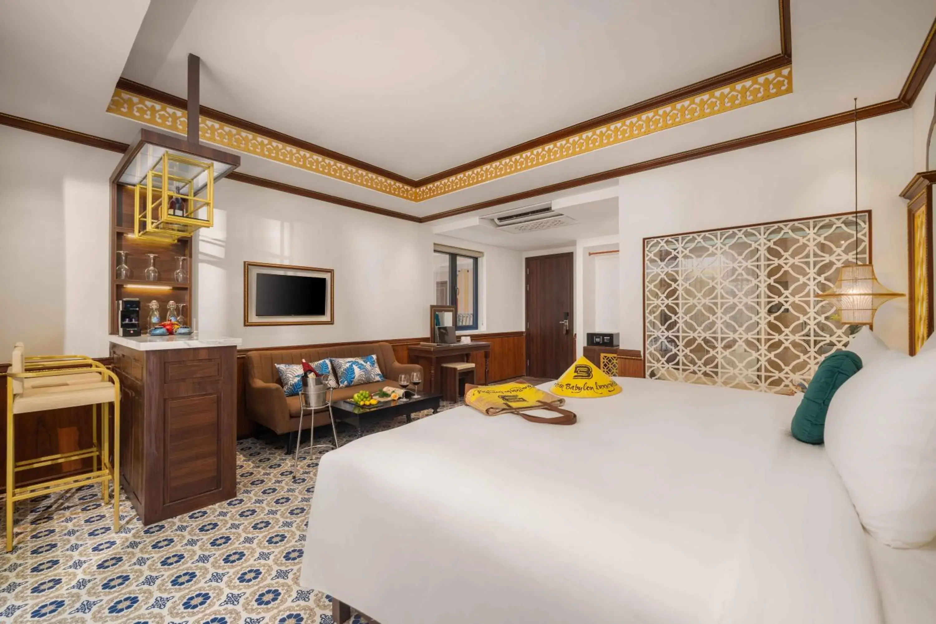 Bed in Soleil by Soluna - A Charming Touch of Hoi An Heritage - formerly Hoi An Babylon Luxury Hotel Bed in Soleil by Soluna - A Charming Touch of Hoi An Heritage - formerly Hoi An Babylon Luxury Hotel