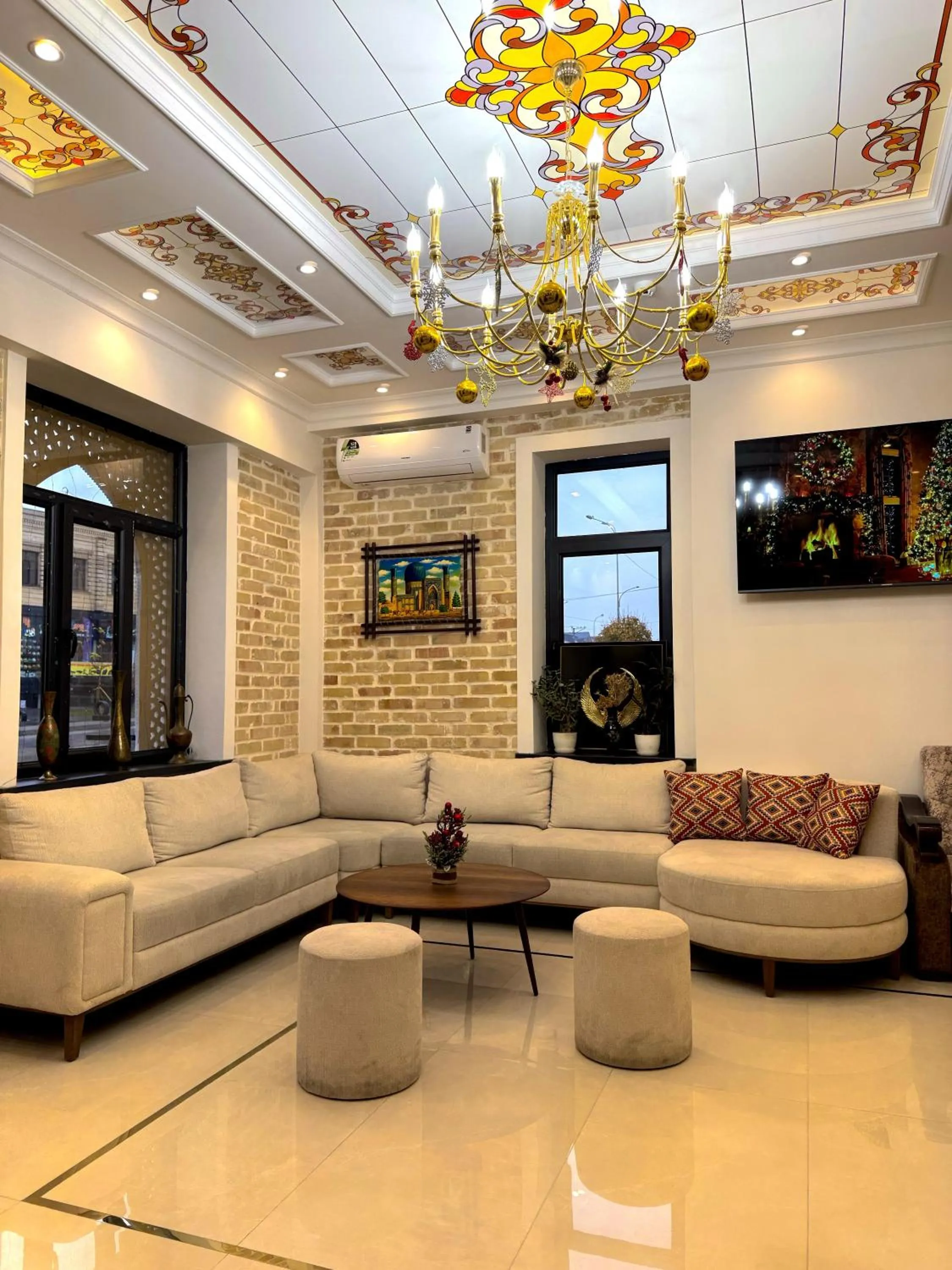 Seating area in Shahristan Art Boutique Hotel