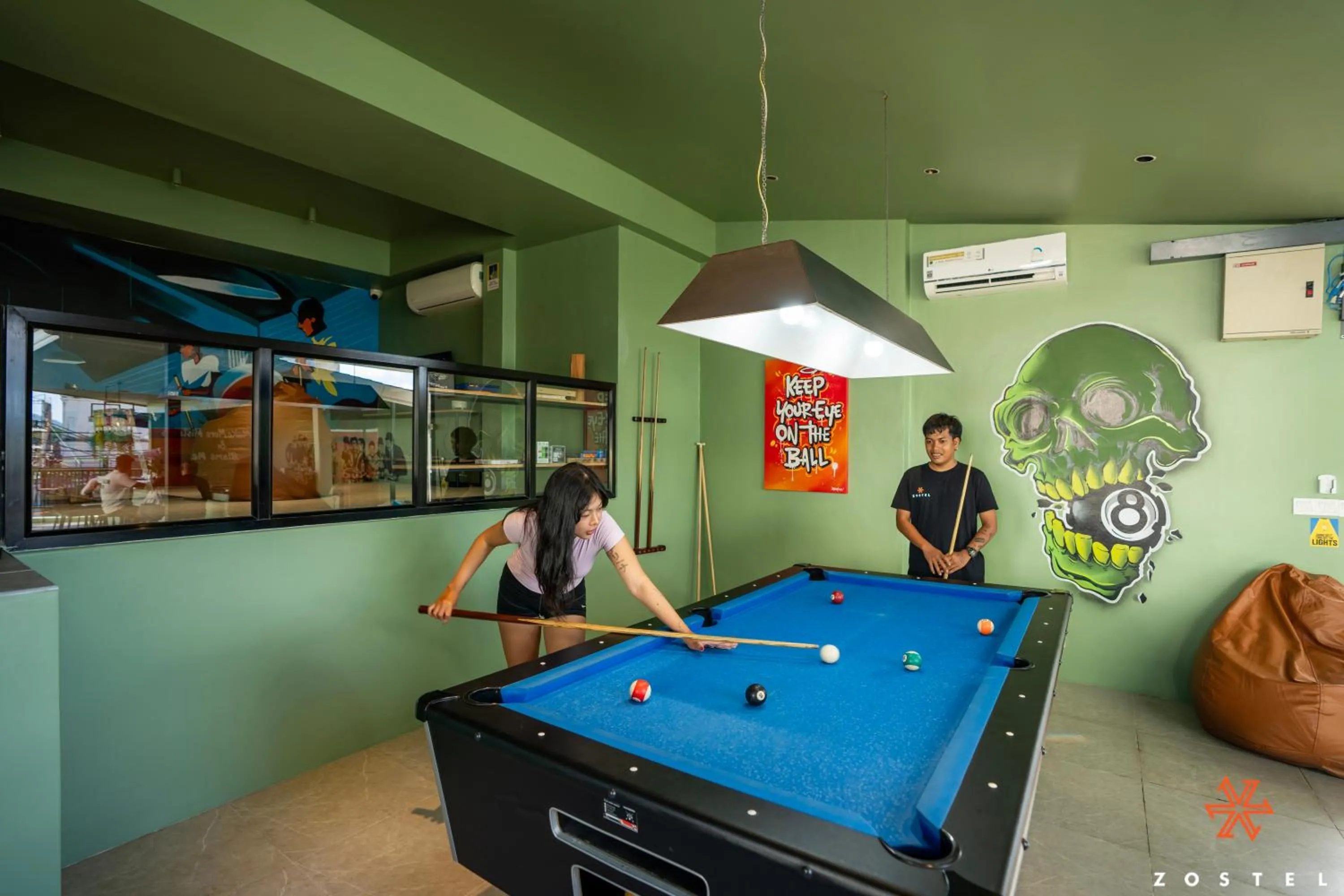 Billiard in Zostel Phuket