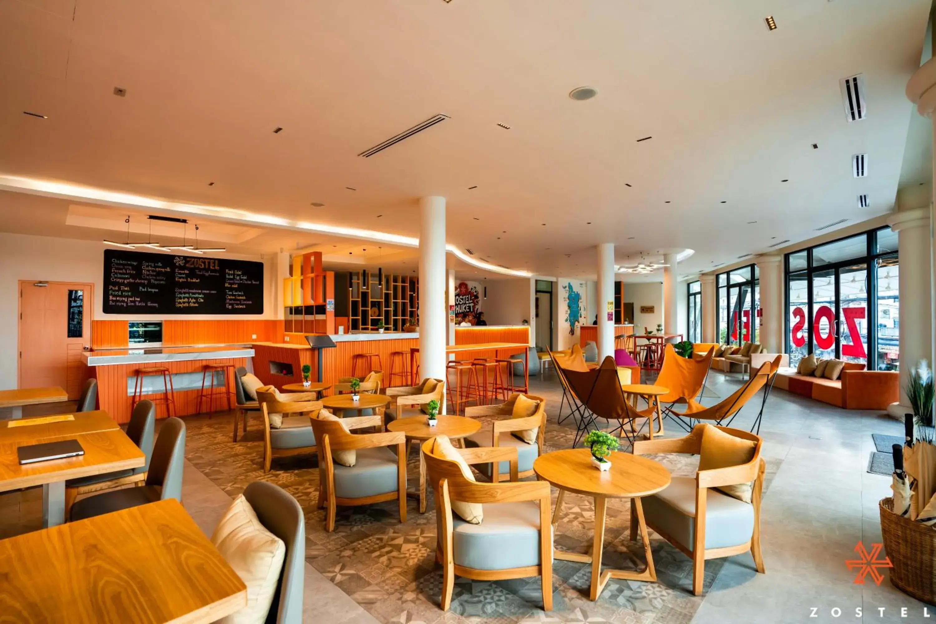 Restaurant/places to eat in Zostel Phuket Restaurant/places to eat in Zostel Phuket