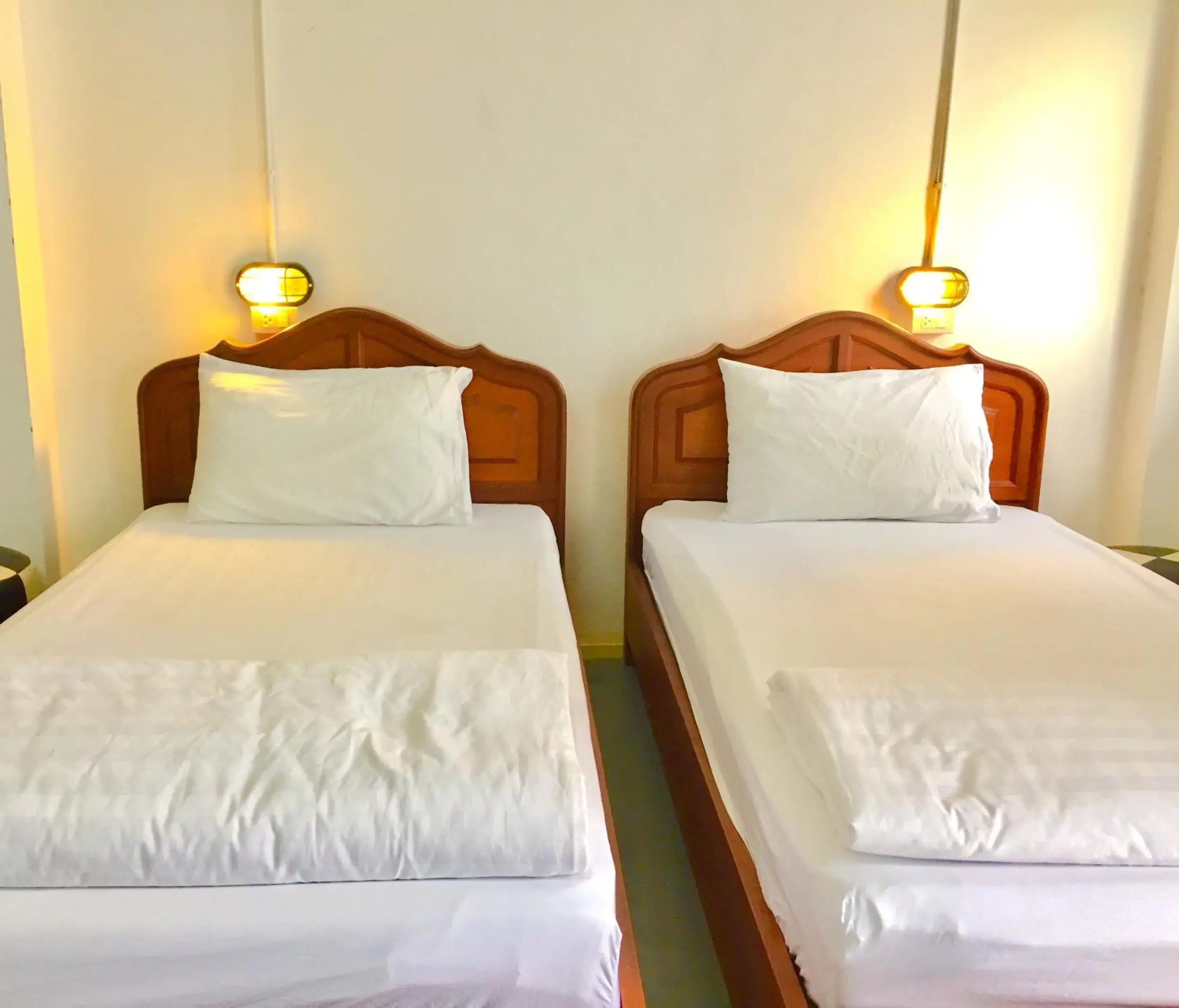 Economy Twin Room in Nara Hostel Don Mueang Economy Twin Room in Nara Hostel Don Mueang