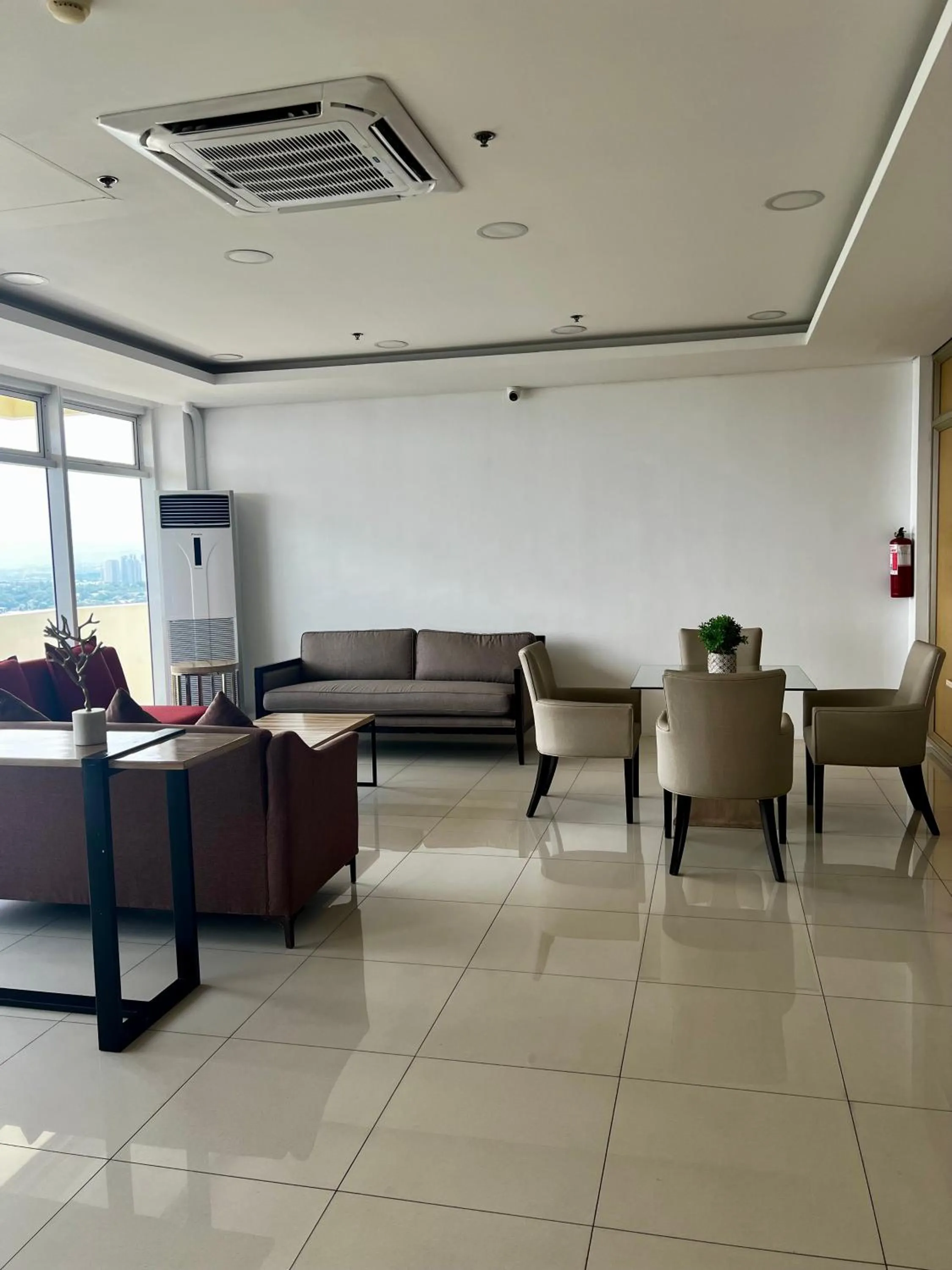 Vista Shaw Residences
