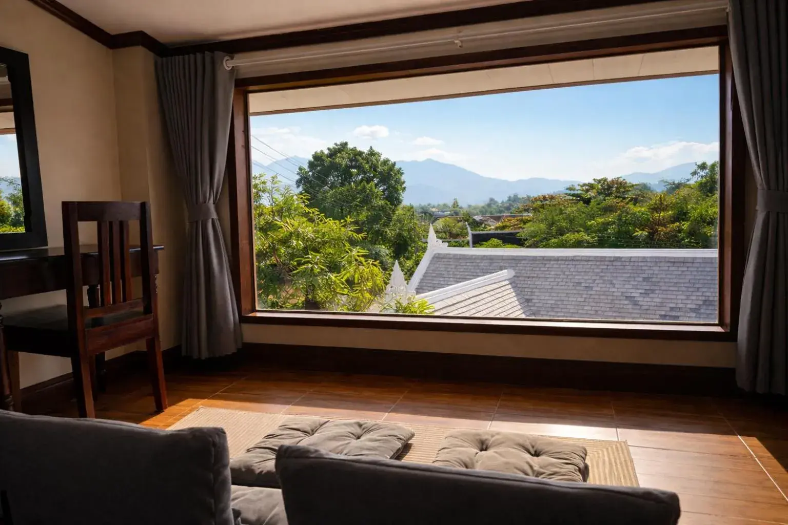 Family Room with Mountain View in Villa Khili Phousi Family Room with Mountain View in Villa Khili Phousi