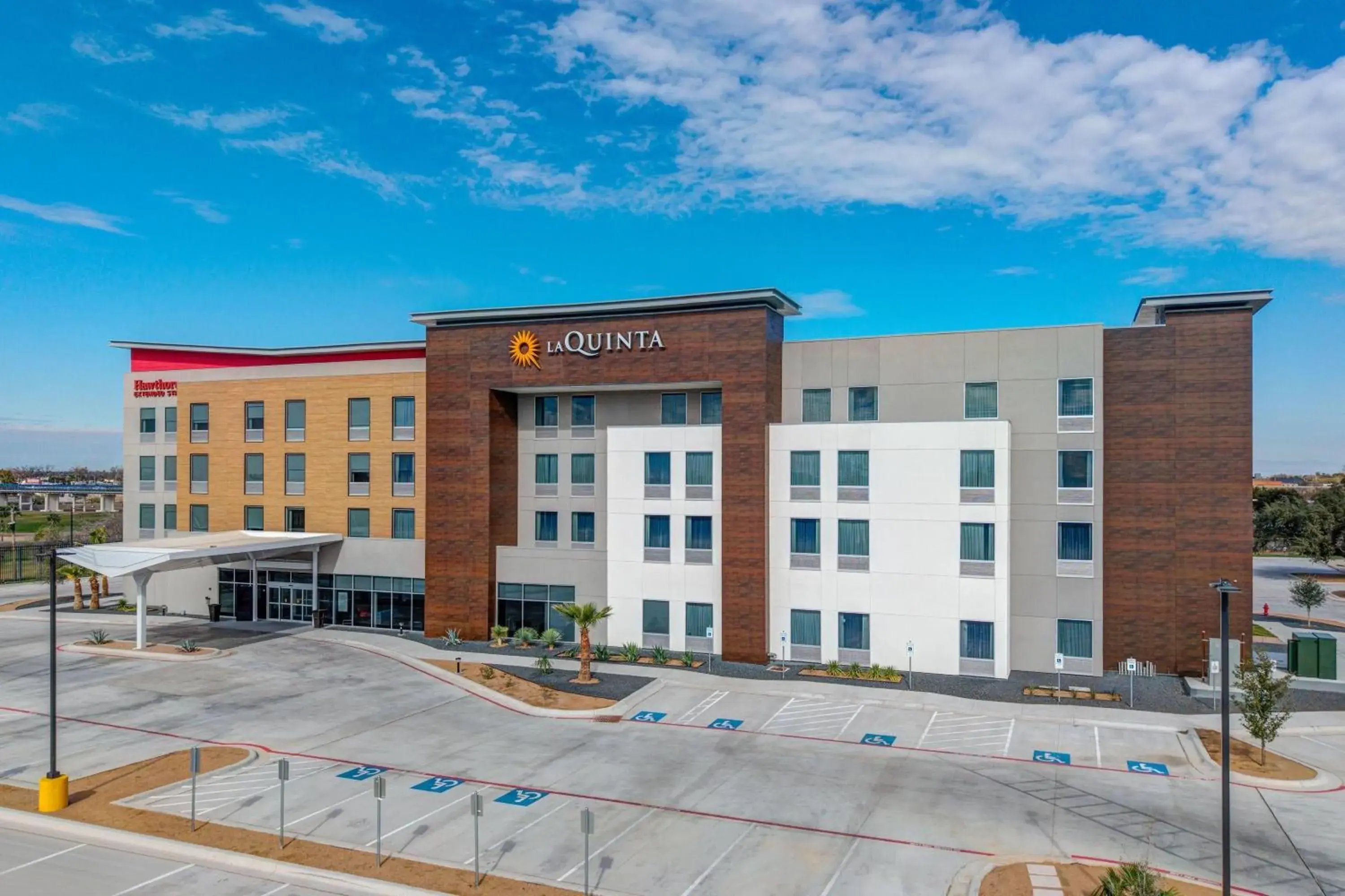 La Quinta Inn & Suites by Wyndham Eagle Pass La Quinta Inn & Suites by Wyndham Eagle Pass