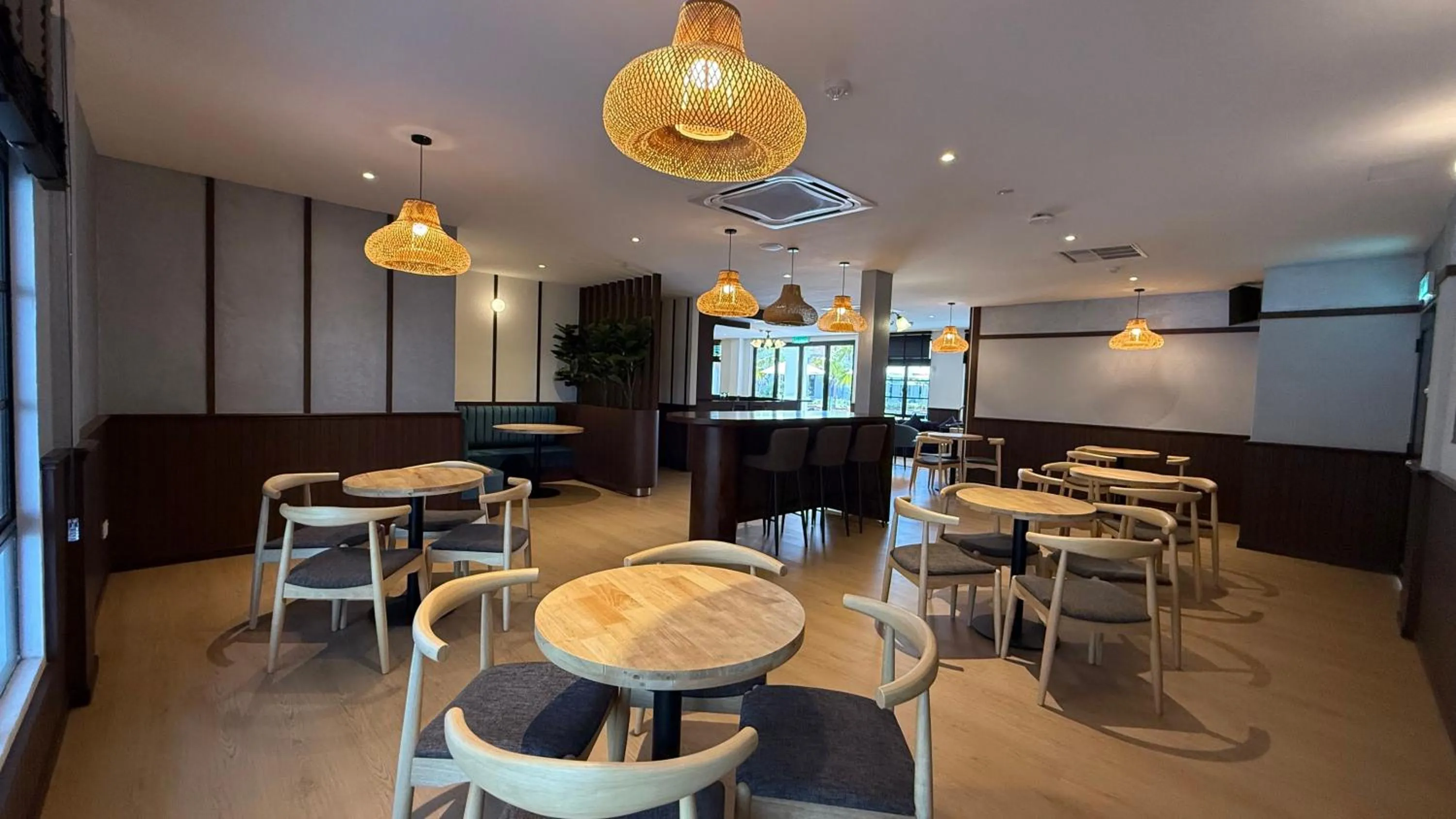 Lounge or bar in The Lisbon Melaka, Trademark Collection by Wyndham