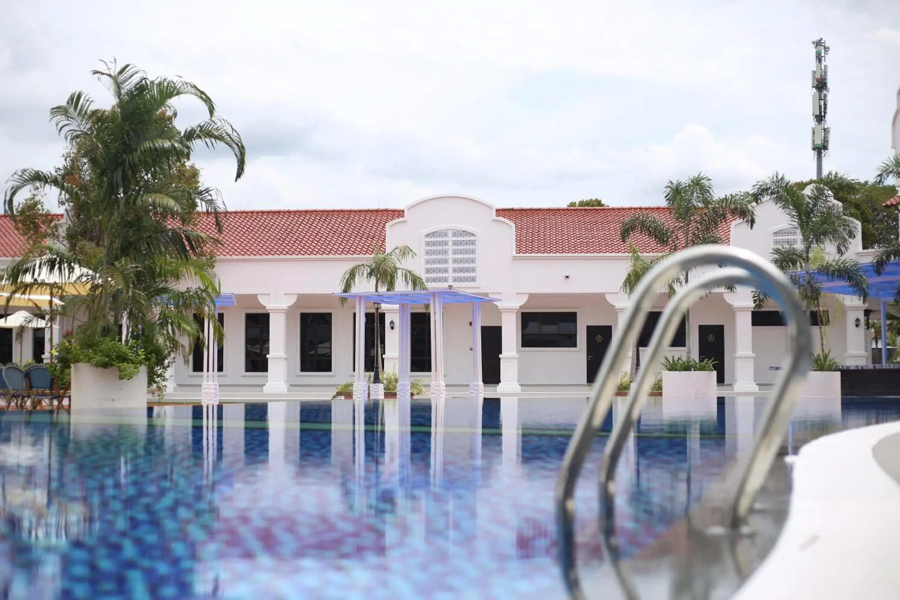 Swimming pool in The Lisbon Melaka, Trademark Collection by Wyndham Swimming pool in The Lisbon Melaka, Trademark Collection by Wyndham