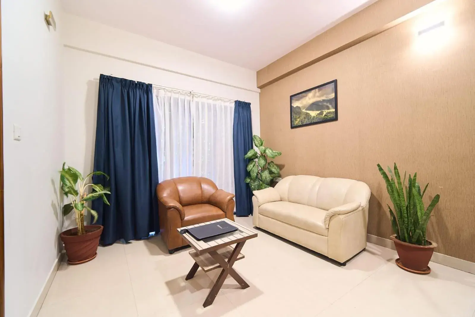 Superior Suite - single occupancy in Arama Suites Superior Suite - single occupancy in Arama Suites