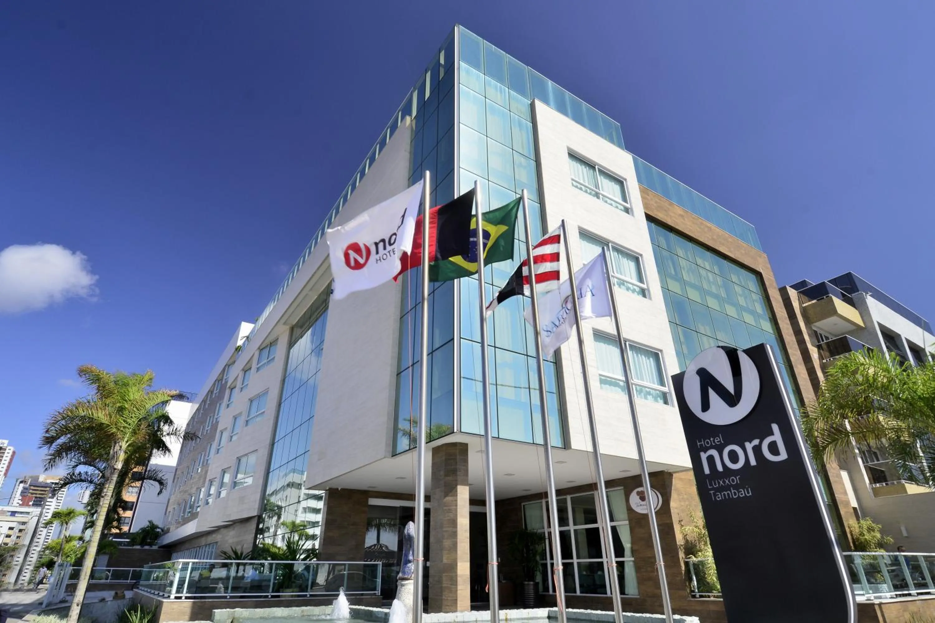 Facade/entrance in Nord Luxxor Sapucaia