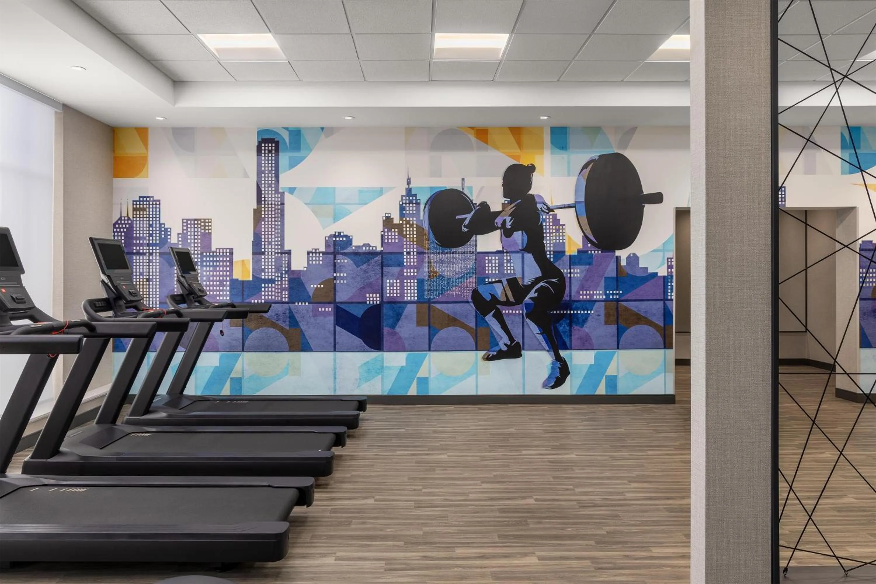 Fitness centre/facilities in Hyatt Place Toronto Airport