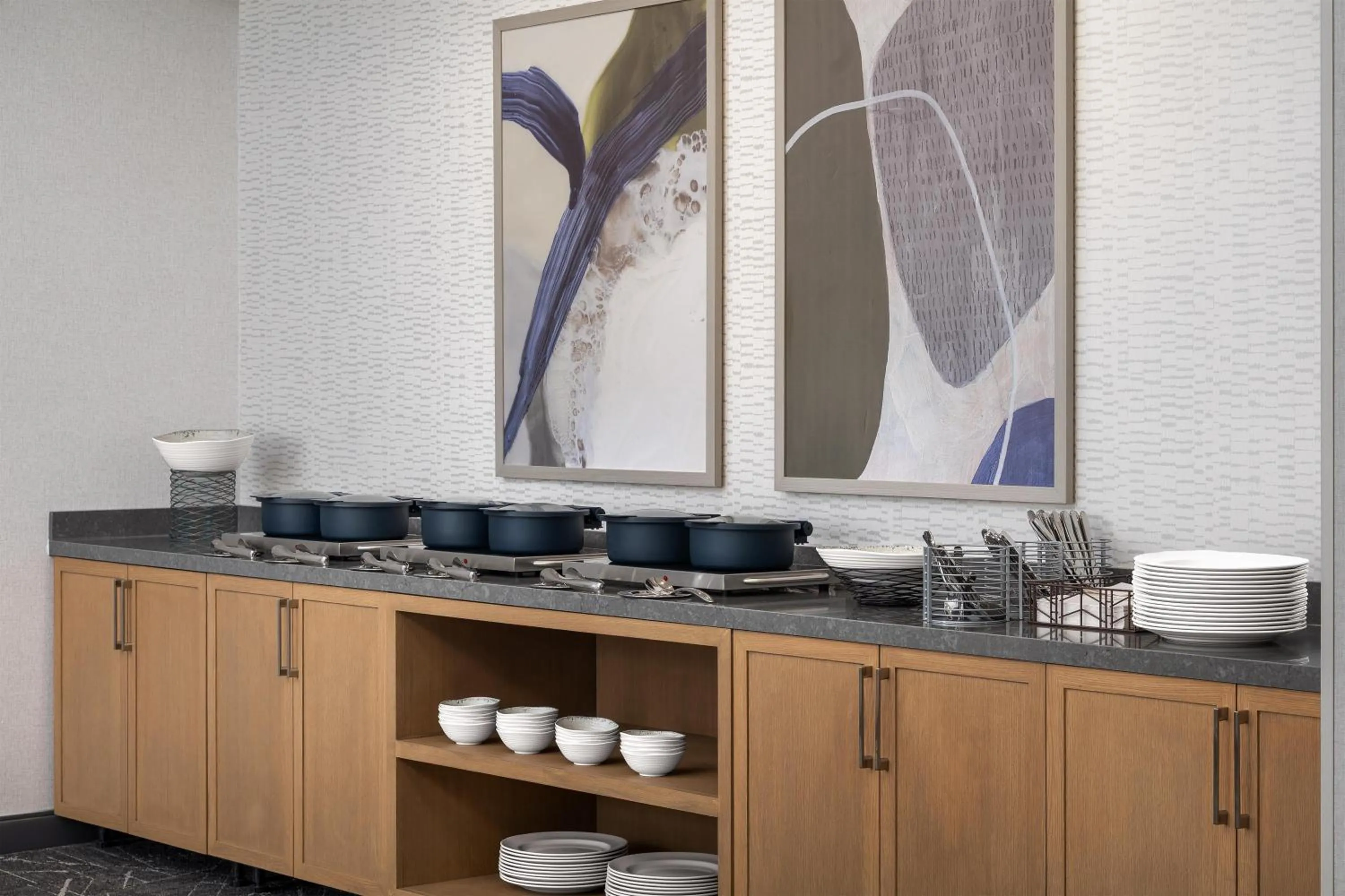 Meeting/conference room in Hyatt Place Toronto Airport