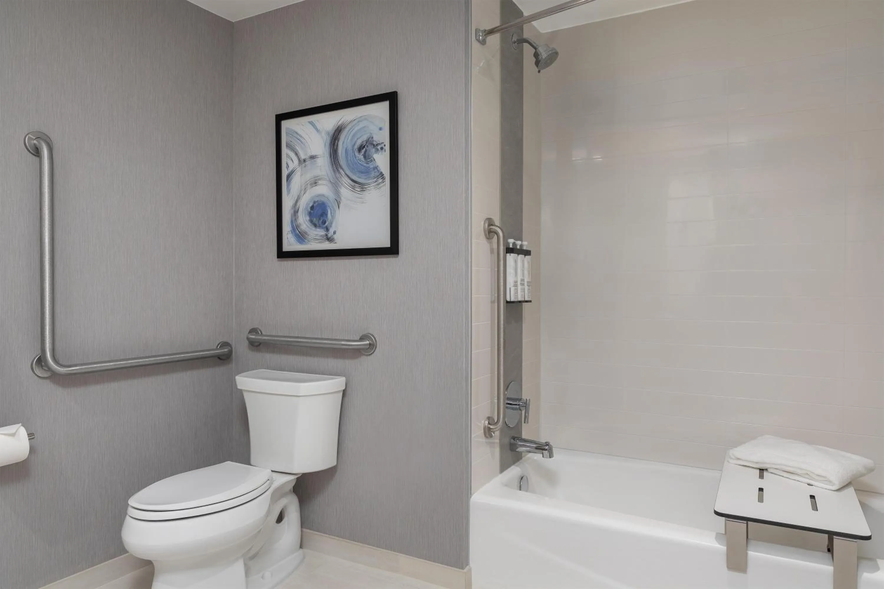 Bedroom in Hyatt Place Toronto Airport