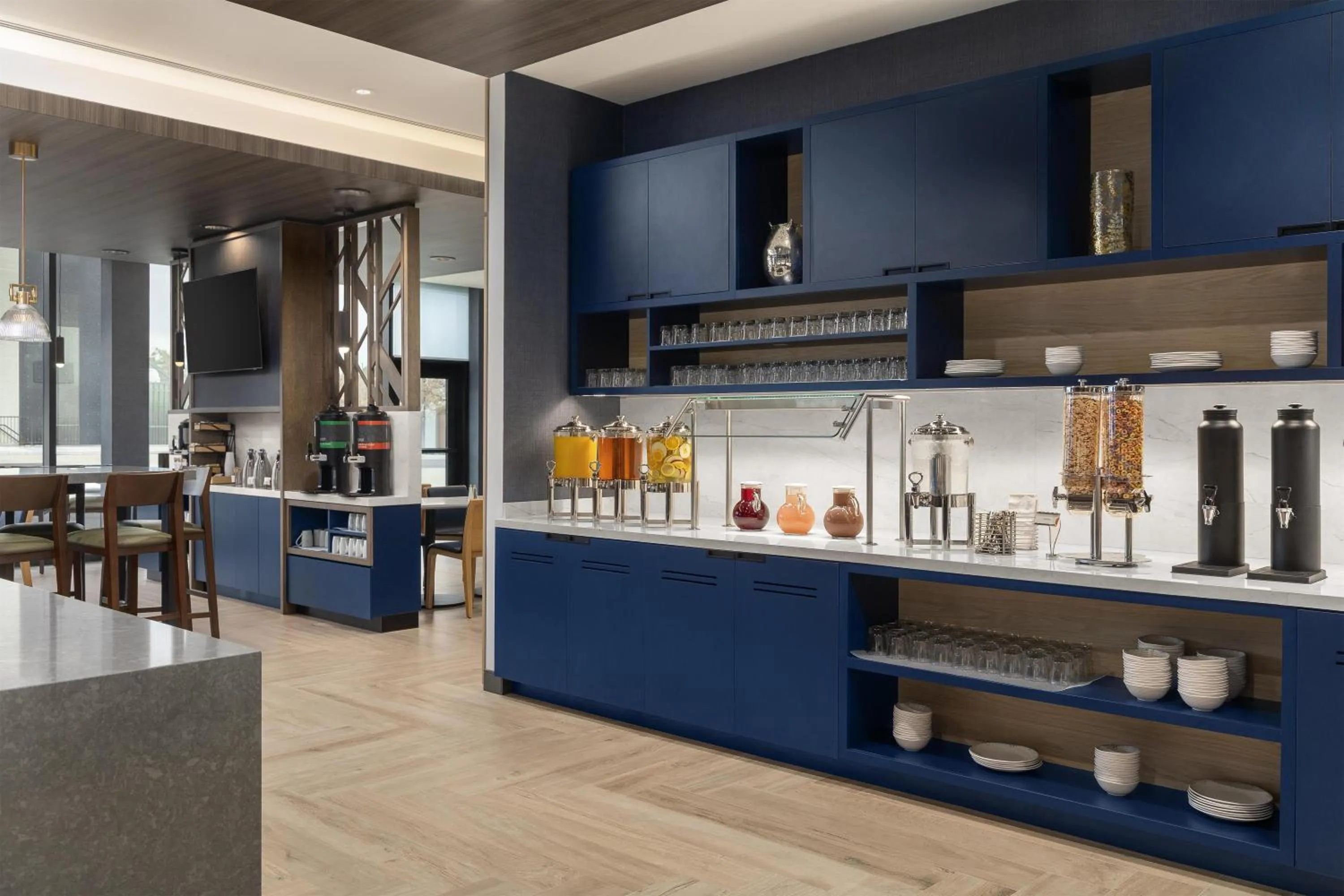 Breakfast in Hyatt Place Toronto Airport