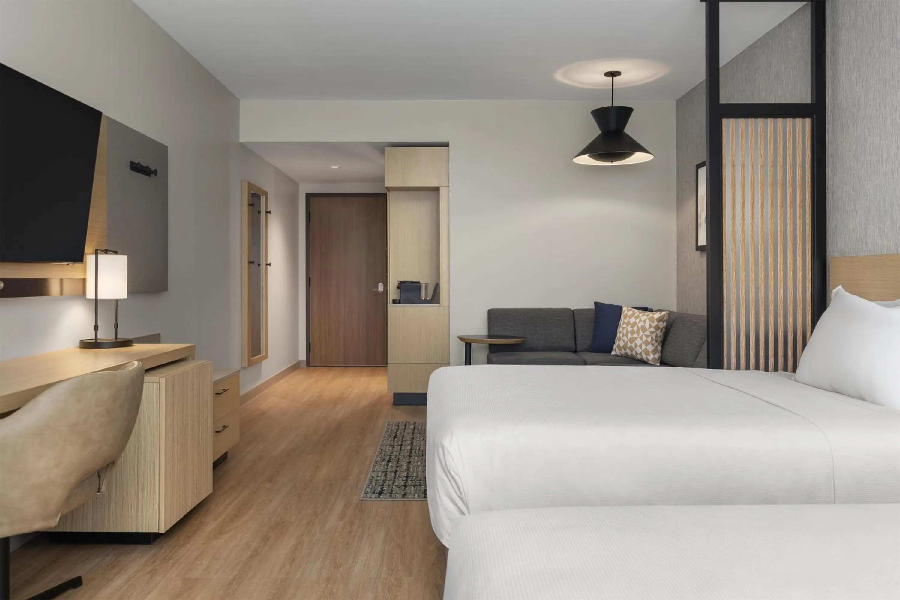 Bedroom, Bed in Hyatt Place Toronto Airport