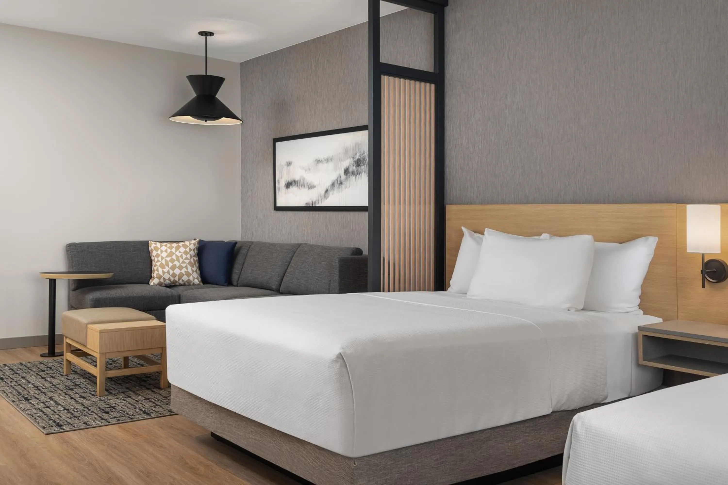 Bed in Hyatt Place Toronto Airport