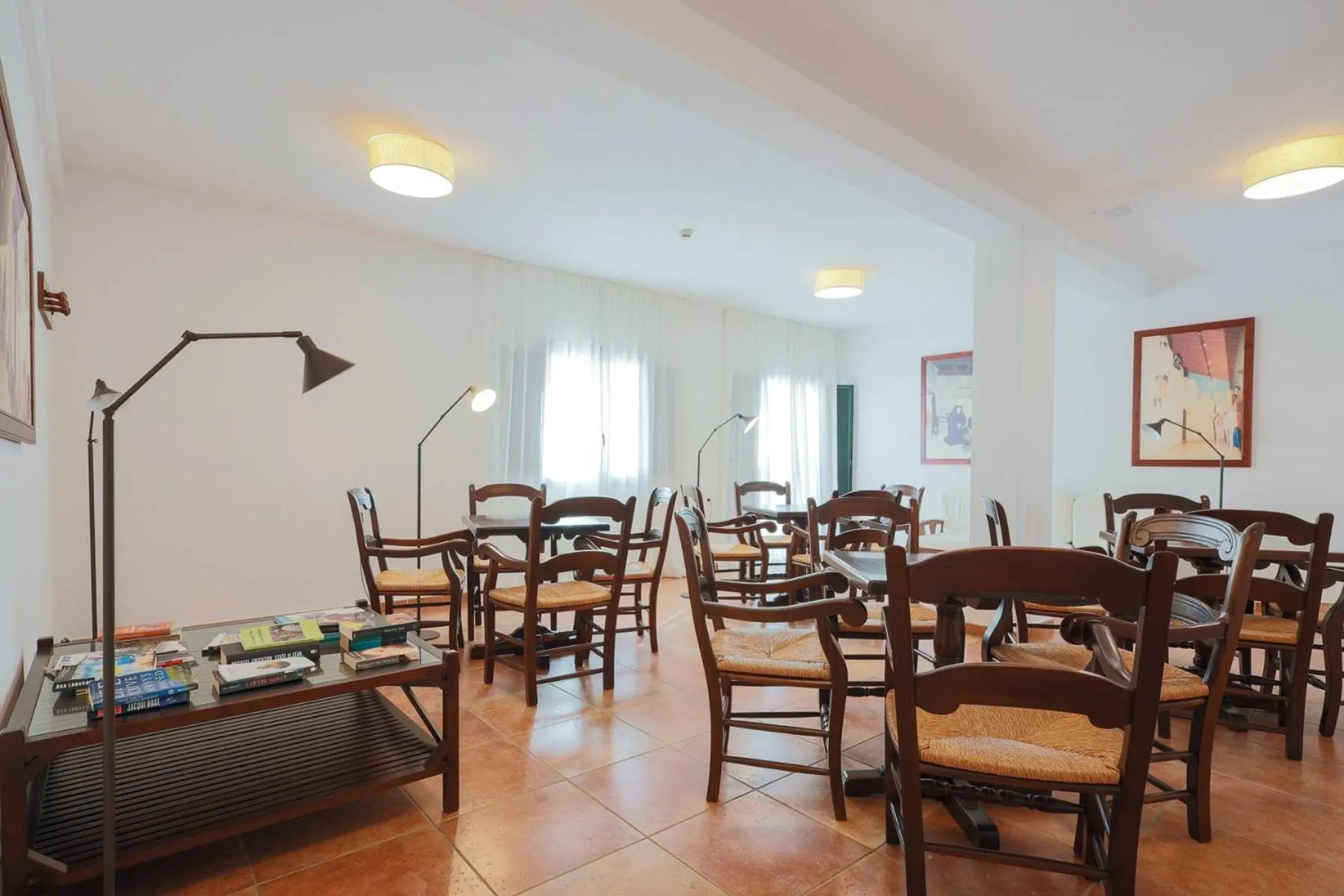 Living room in Hotel Tugasa Sierra y Cal