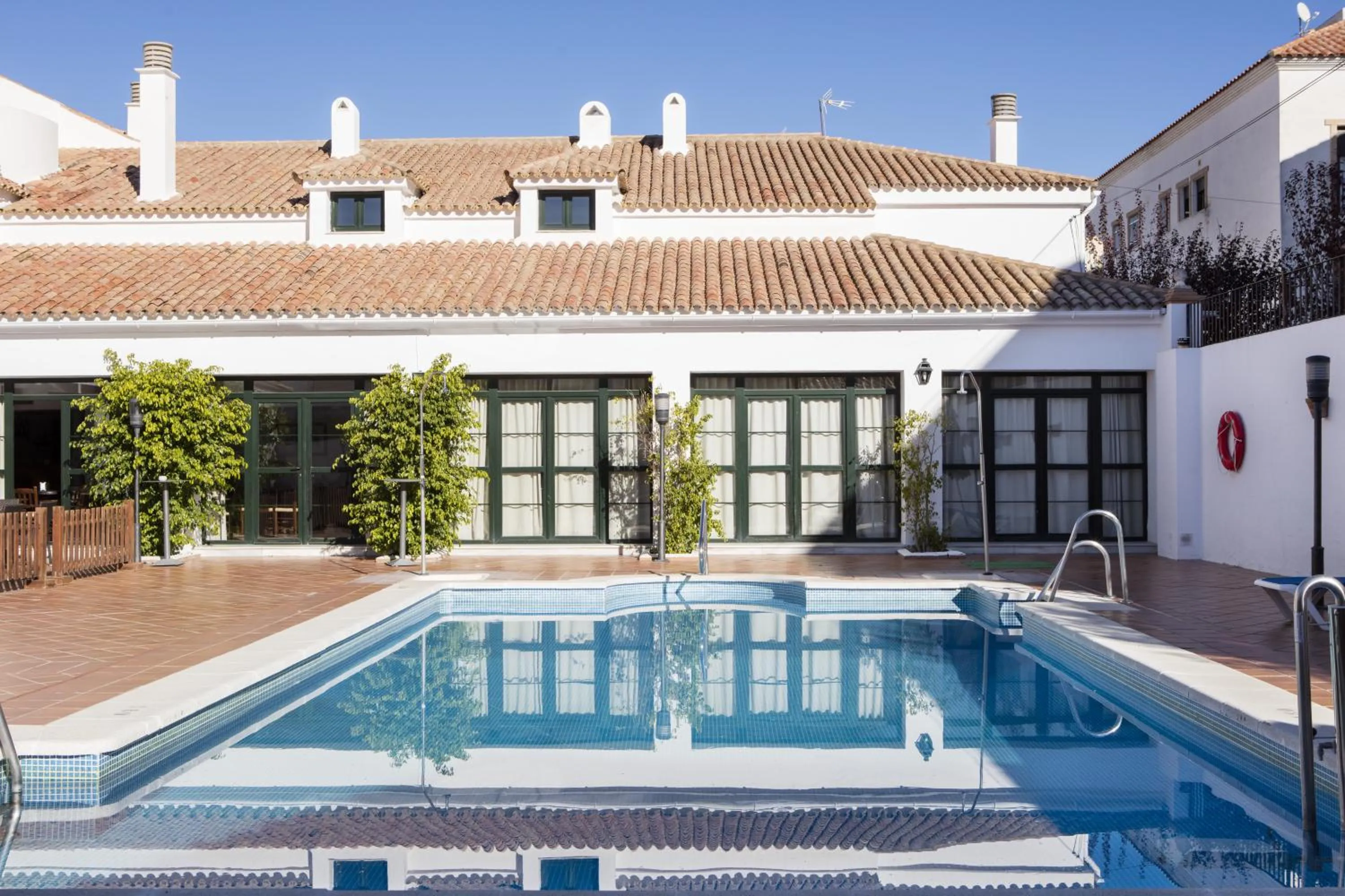 Swimming pool in Hotel Tugasa Sierra y Cal