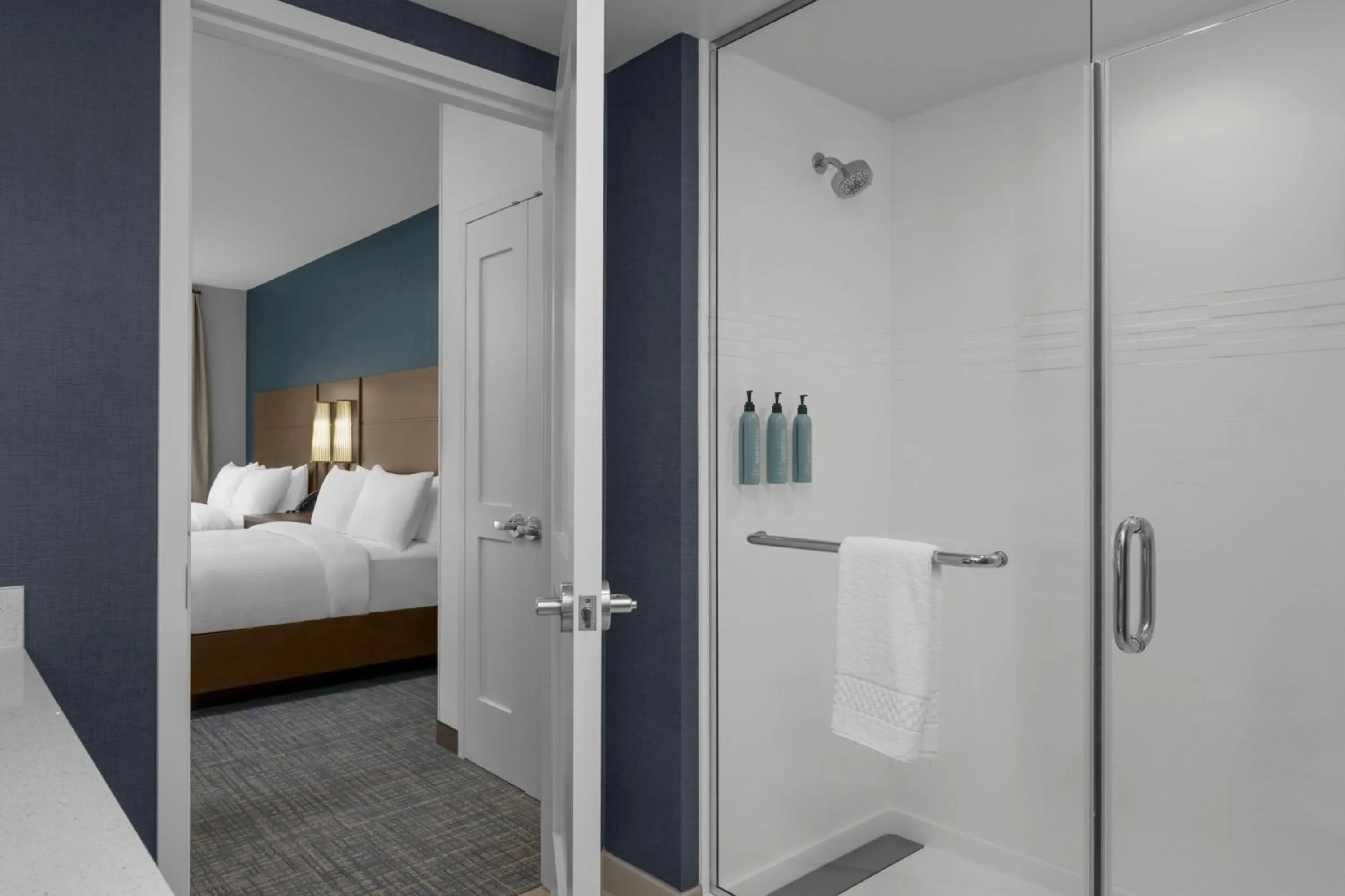 Bathroom, Bed in Residence Inn by Marriott St. George