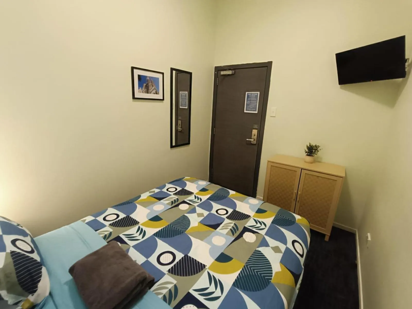 Bedroom, Bed in Urbanz