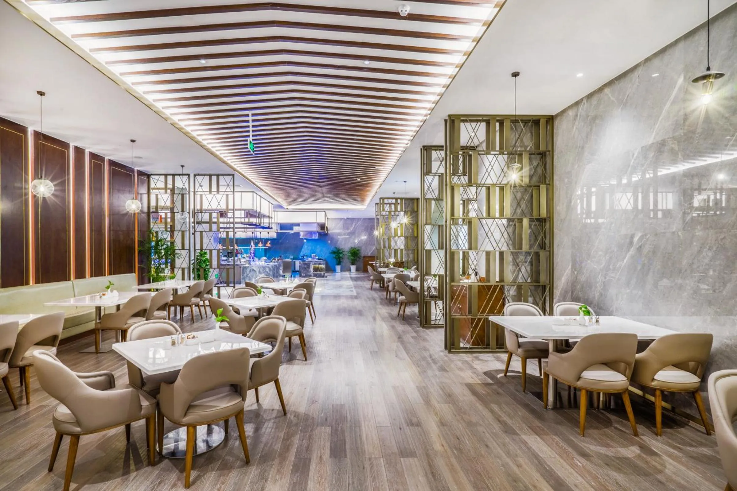 Buffet breakfast in Zhonghao International Hotel