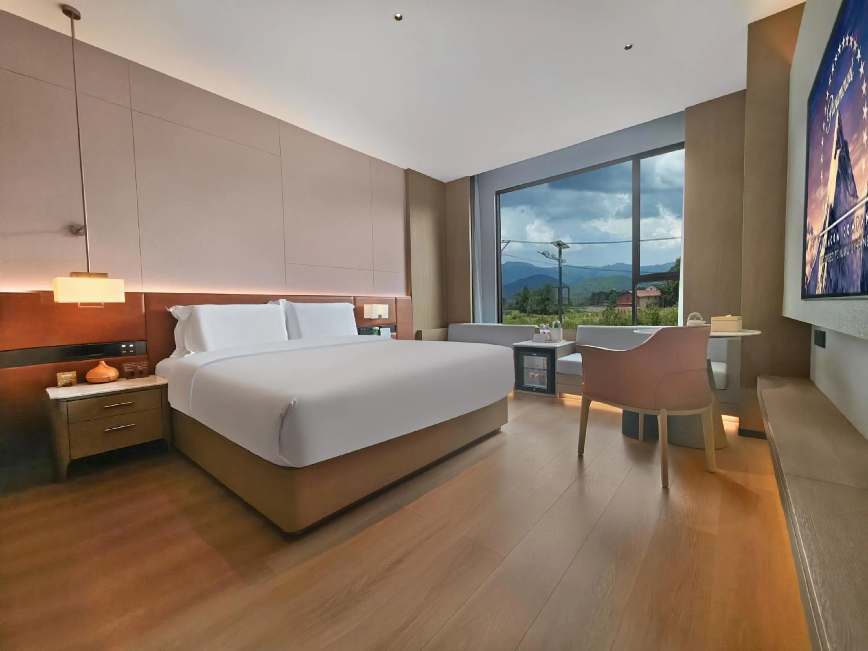 Standard Queen Room in Healing Mind International Hotel Kunming Dianchi Grand View Park Fuhai Metro Station Branch