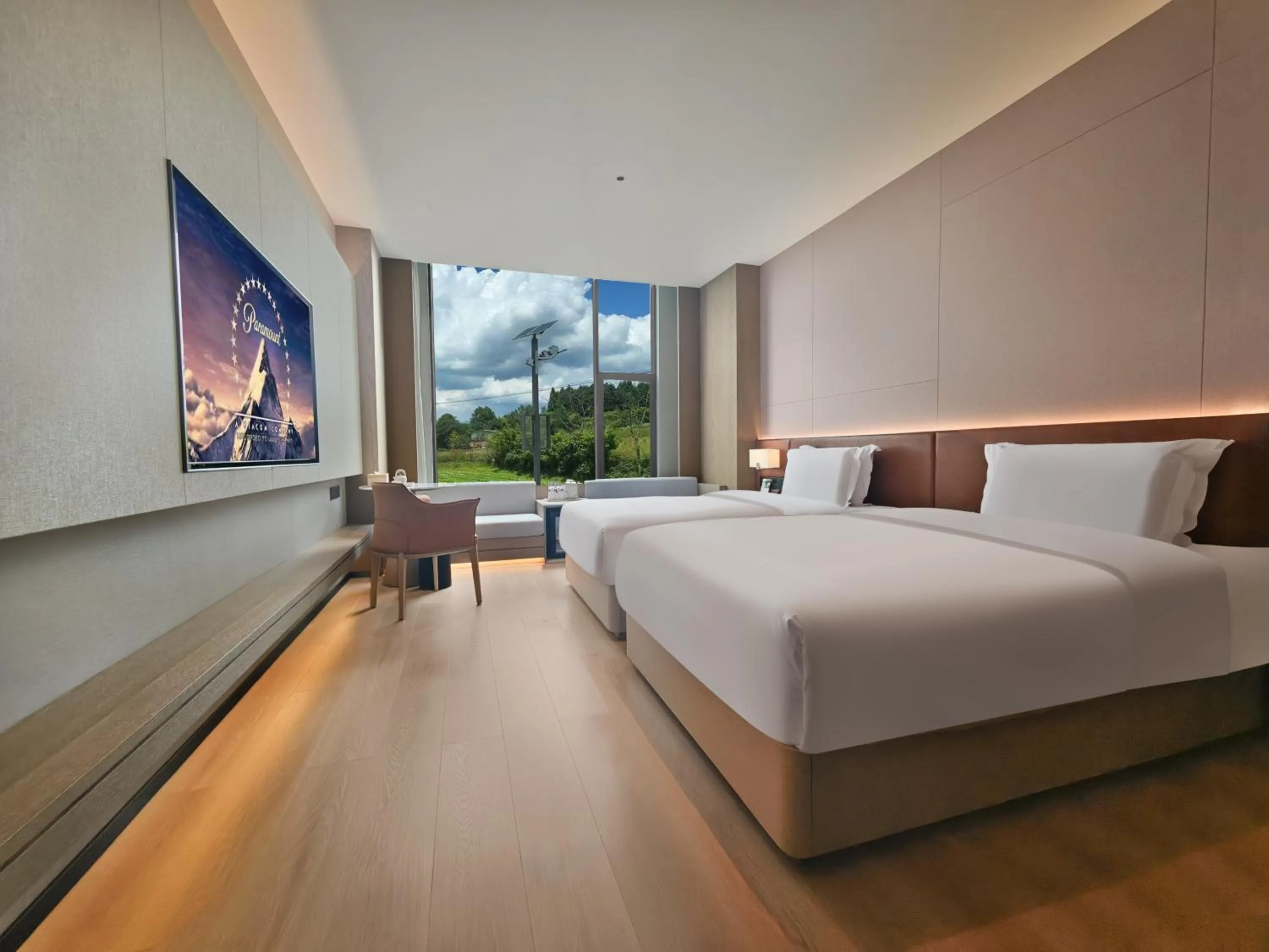 Standard Twin Room in Healing Mind International Hotel Kunming Dianchi Grand View Park Fuhai Metro Station Branch