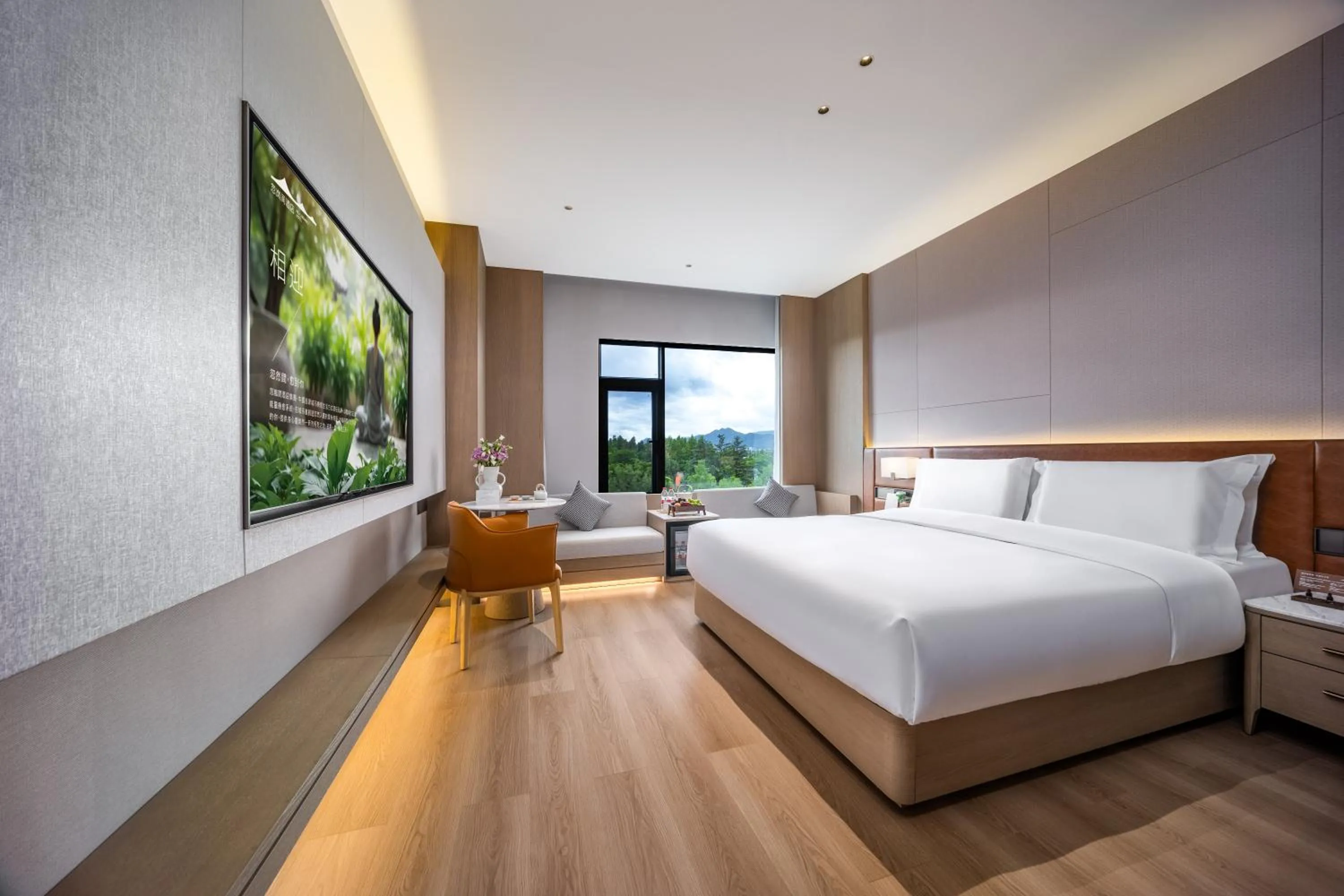 Deluxe Double Room in Healing Mind International Hotel Kunming Dianchi Grand View Park Fuhai Metro Station Branch
