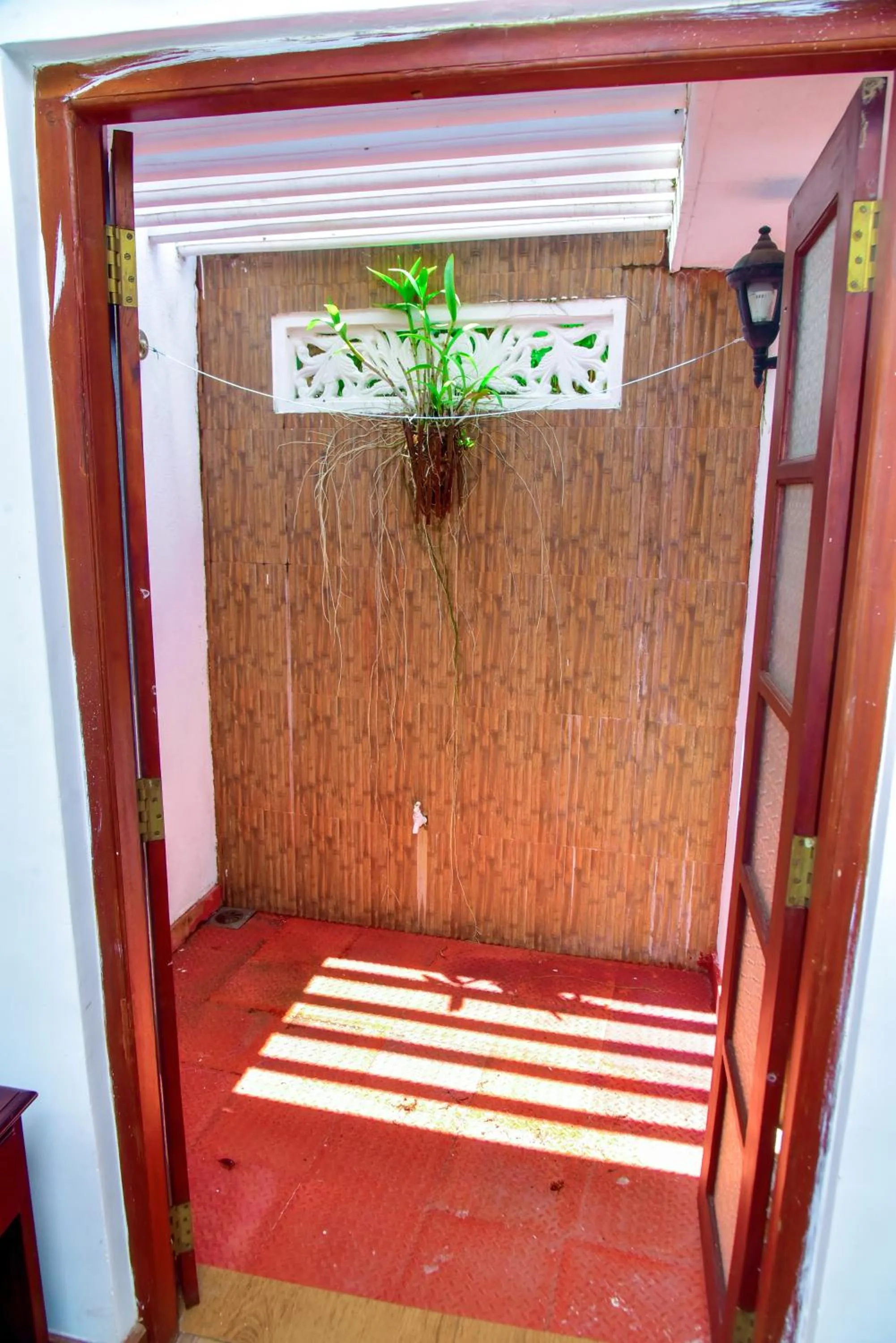 Property building in Villa Thotiya