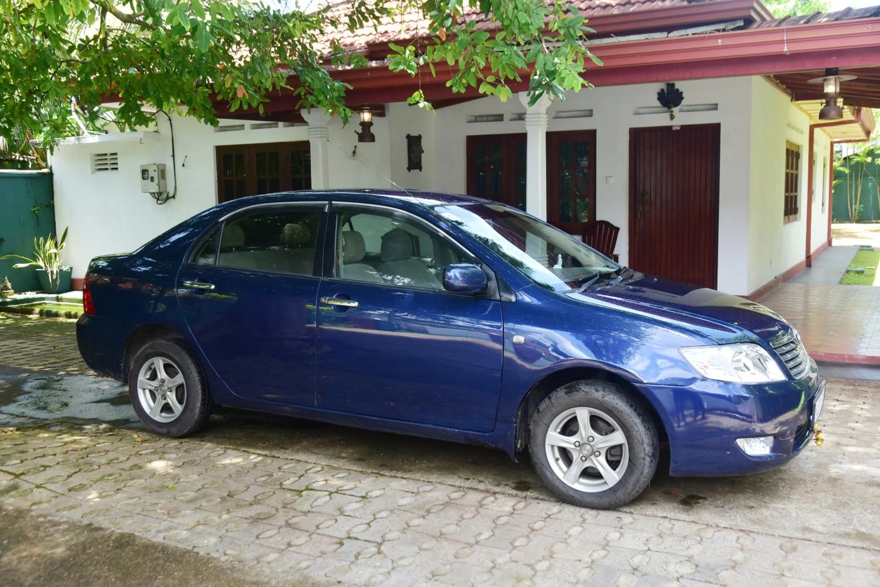 Parking in Villa Thotiya