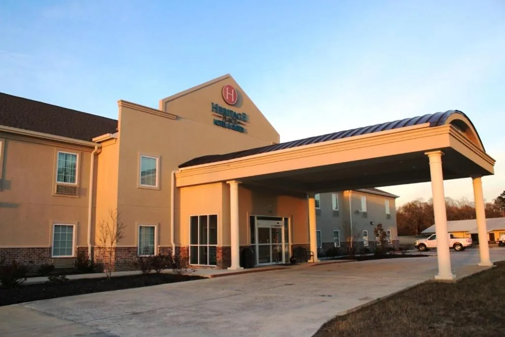 Facade/entrance in Heritage Place Hotel and Suites