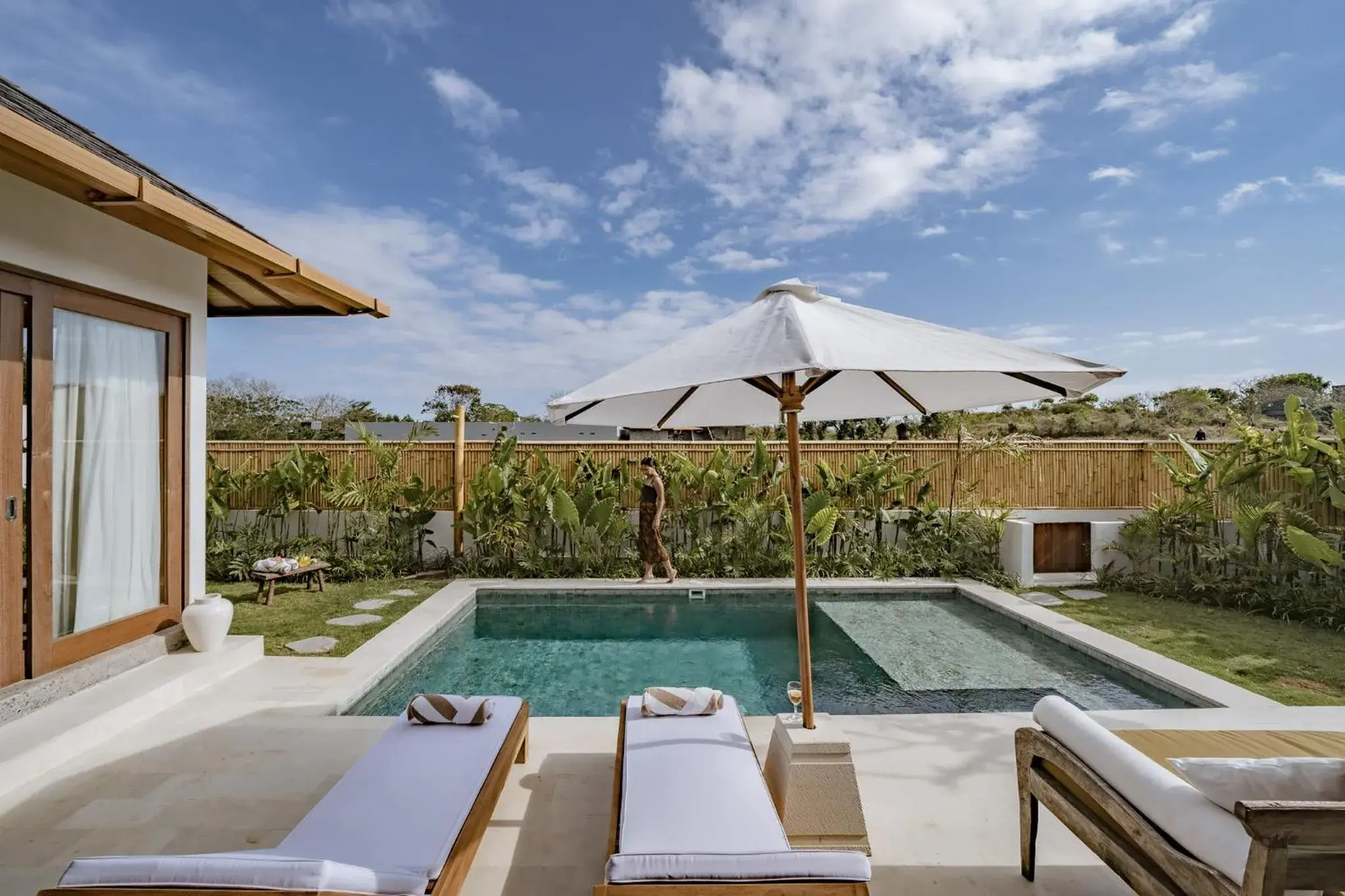 Casa Nyang Balinese Villa - Private Pool & Walk to Nyang Nyang Beach, Uluwatu Casa Nyang Balinese Villa - Private Pool & Walk to Nyang Nyang Beach, Uluwatu