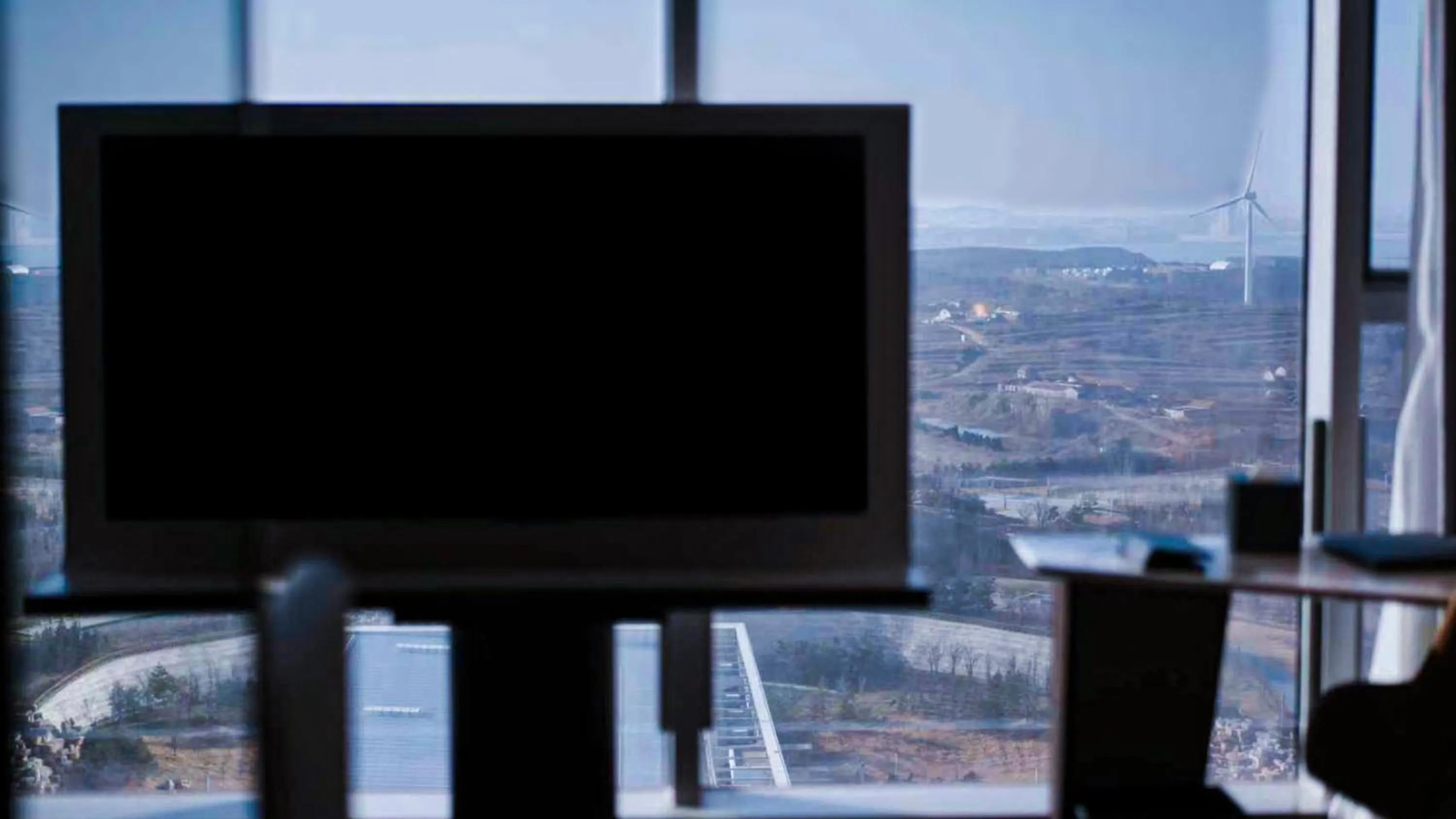 Photo of the whole room in Crowne Plaza Weihai Binhai by IHG