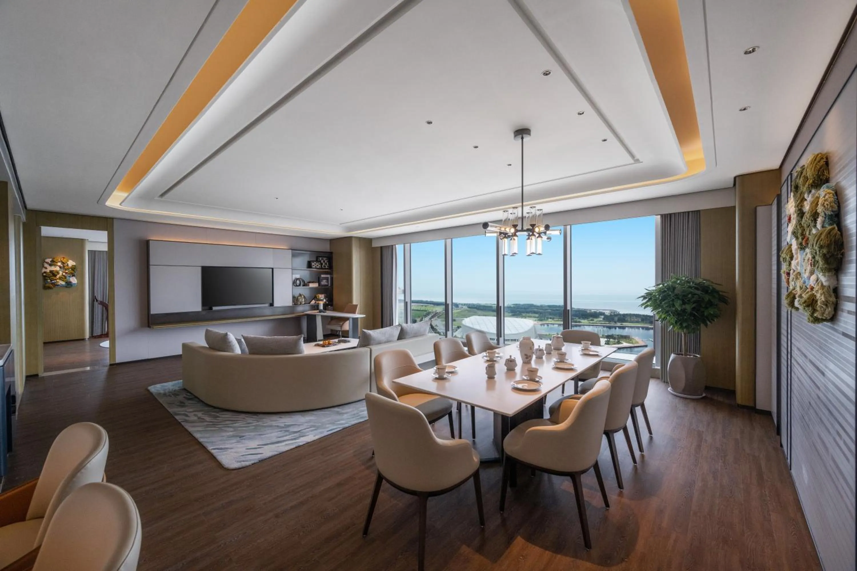 Crowne Plaza Weihai Binhai by IHG