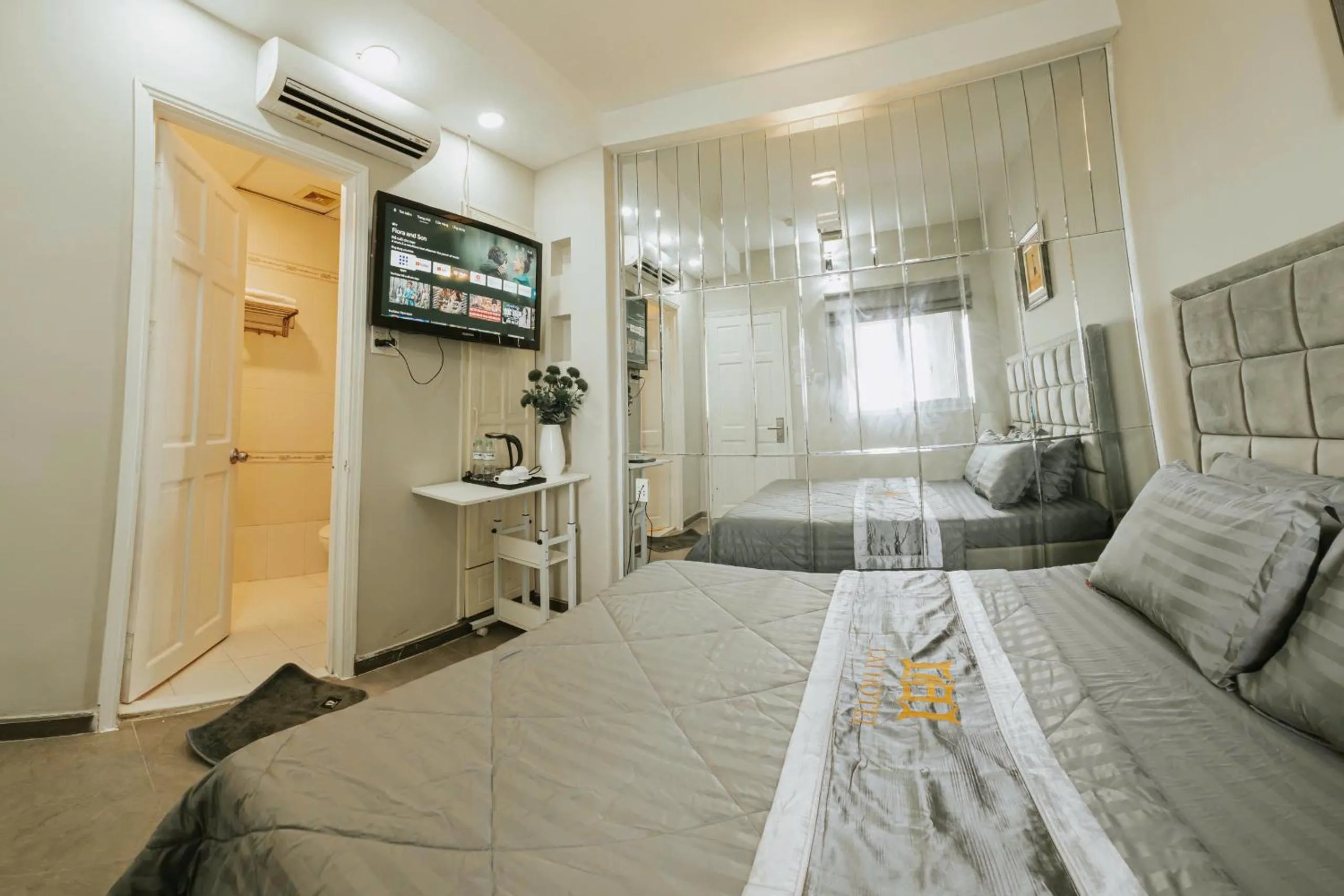 Photo of the whole room, Bed in Lai Hotel Premium