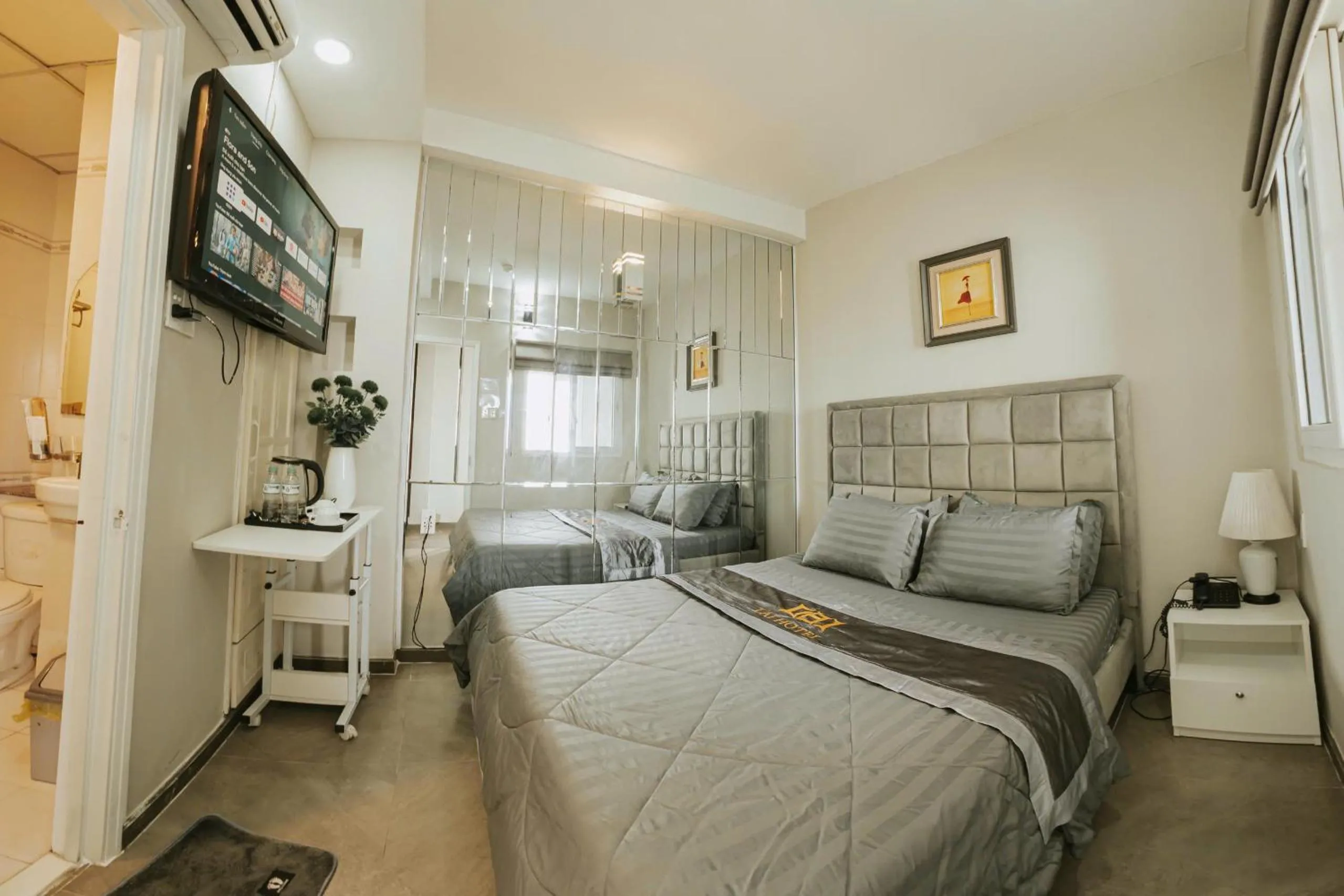 Bed in Lai Hotel Premium
