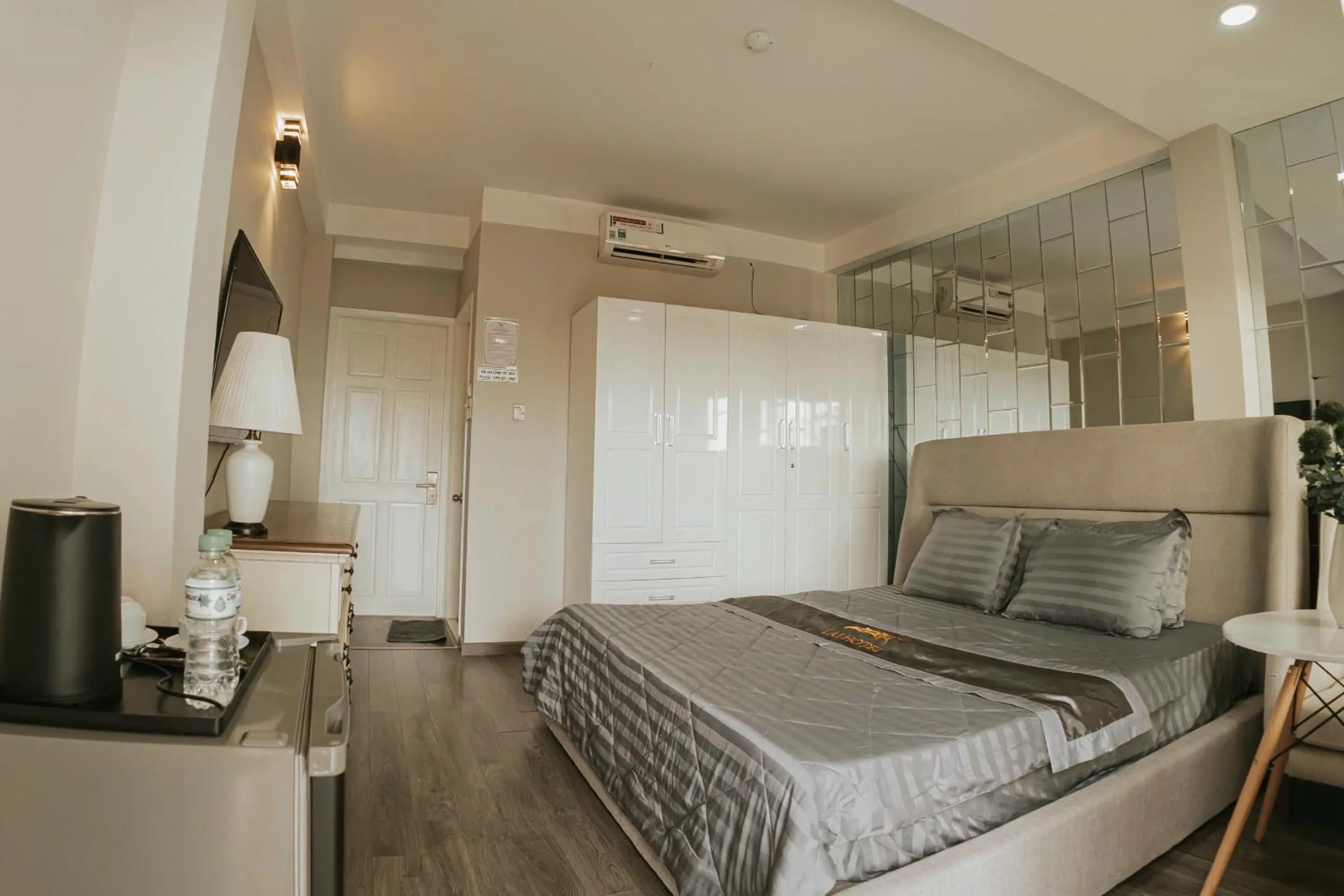 Bed in Lai Hotel Premium