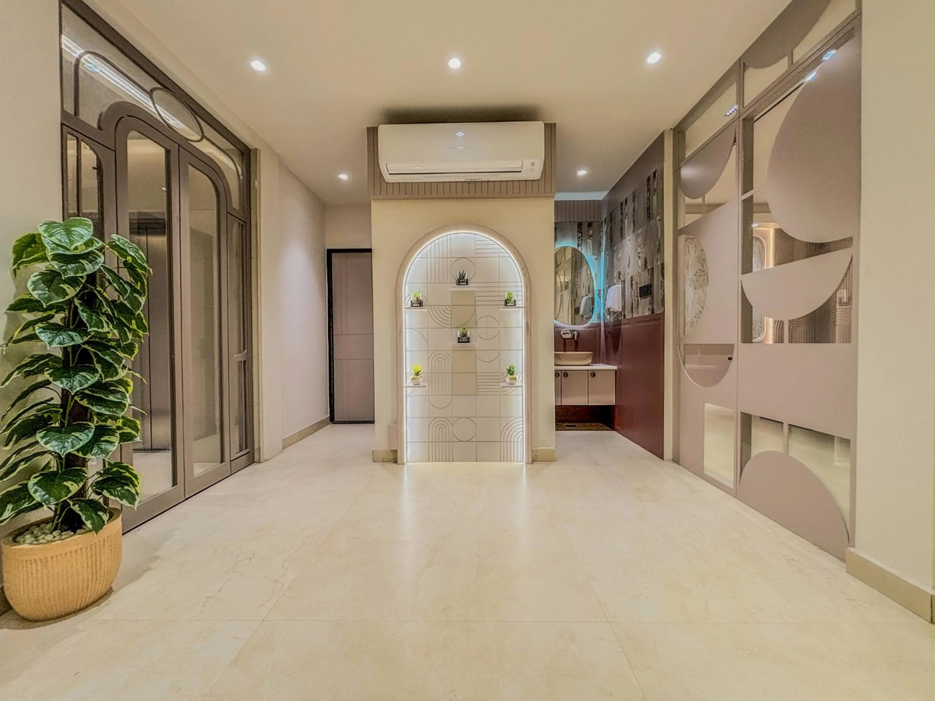 Zip by Spree Hotels R Group - Near Coaching Hub & Oxy Park